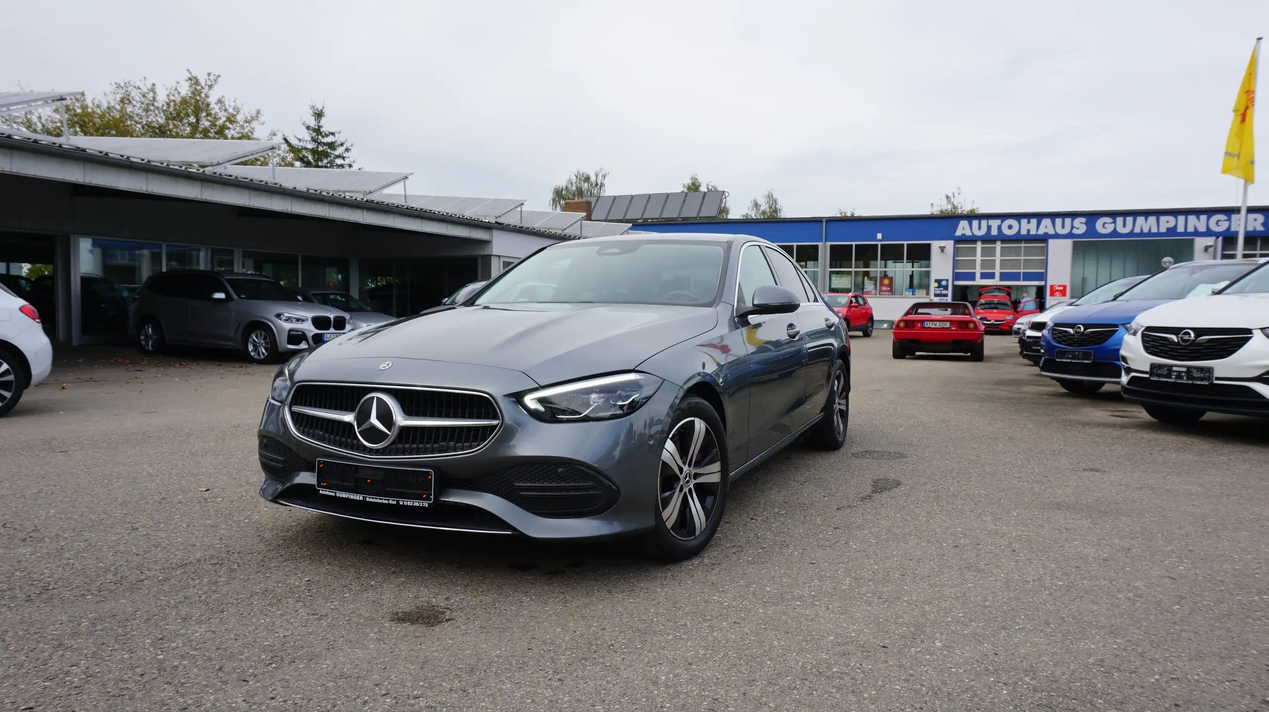 Mercedes-Benz - C 220