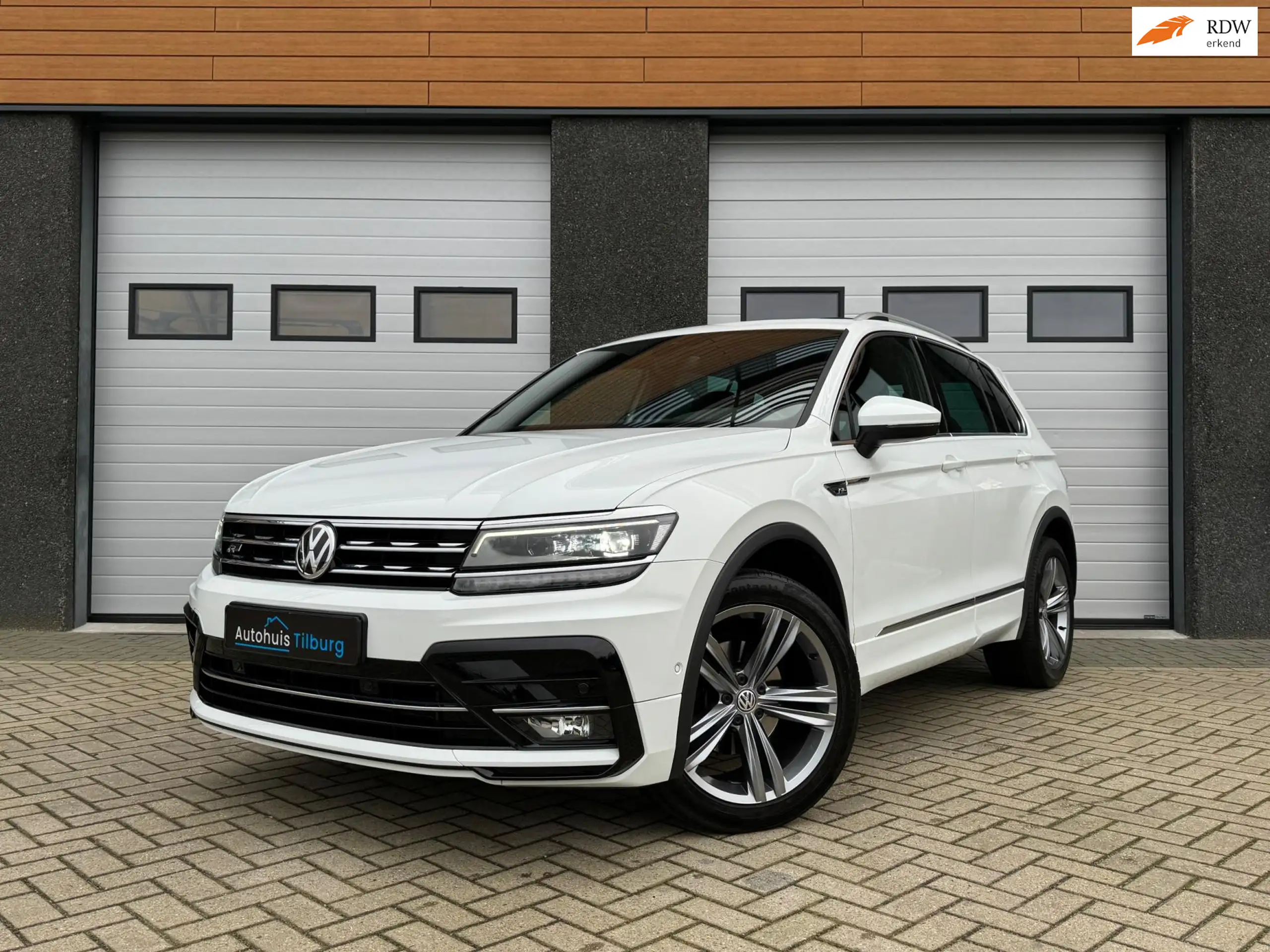 Volkswagen - Tiguan