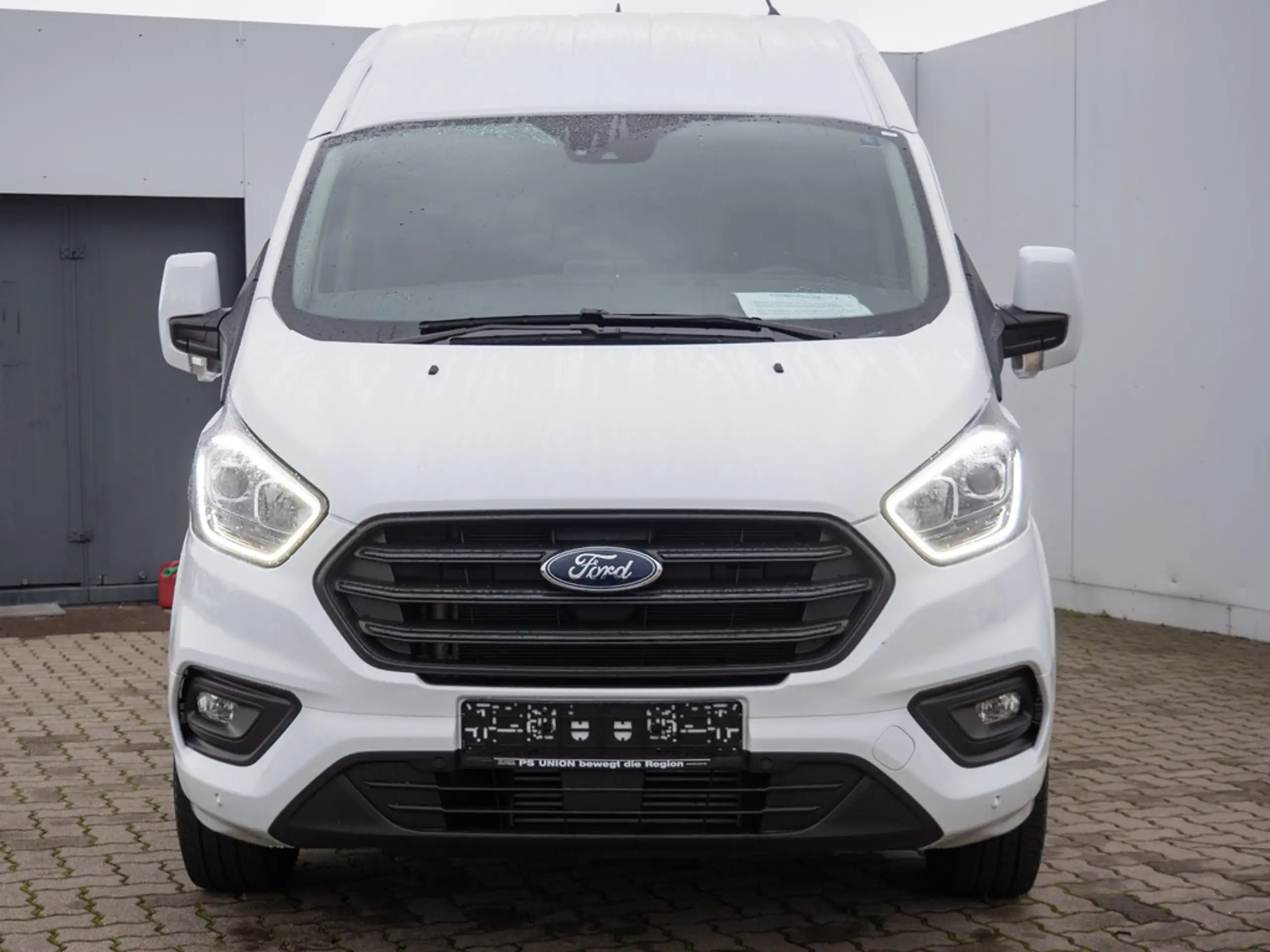 Ford - Transit Custom