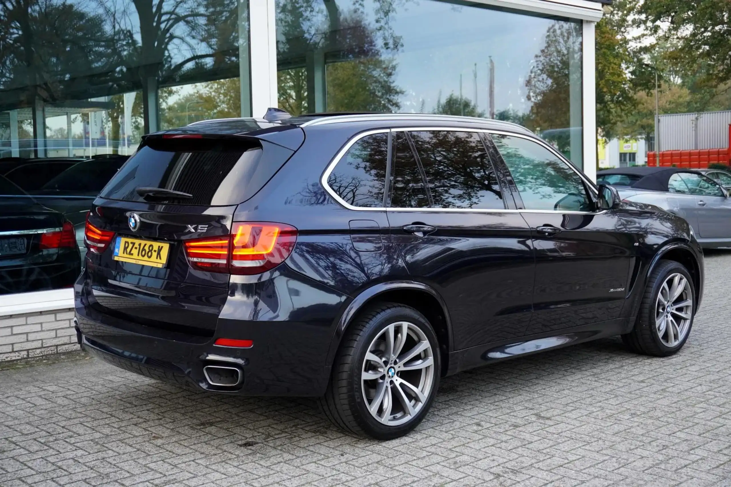 BMW - X5