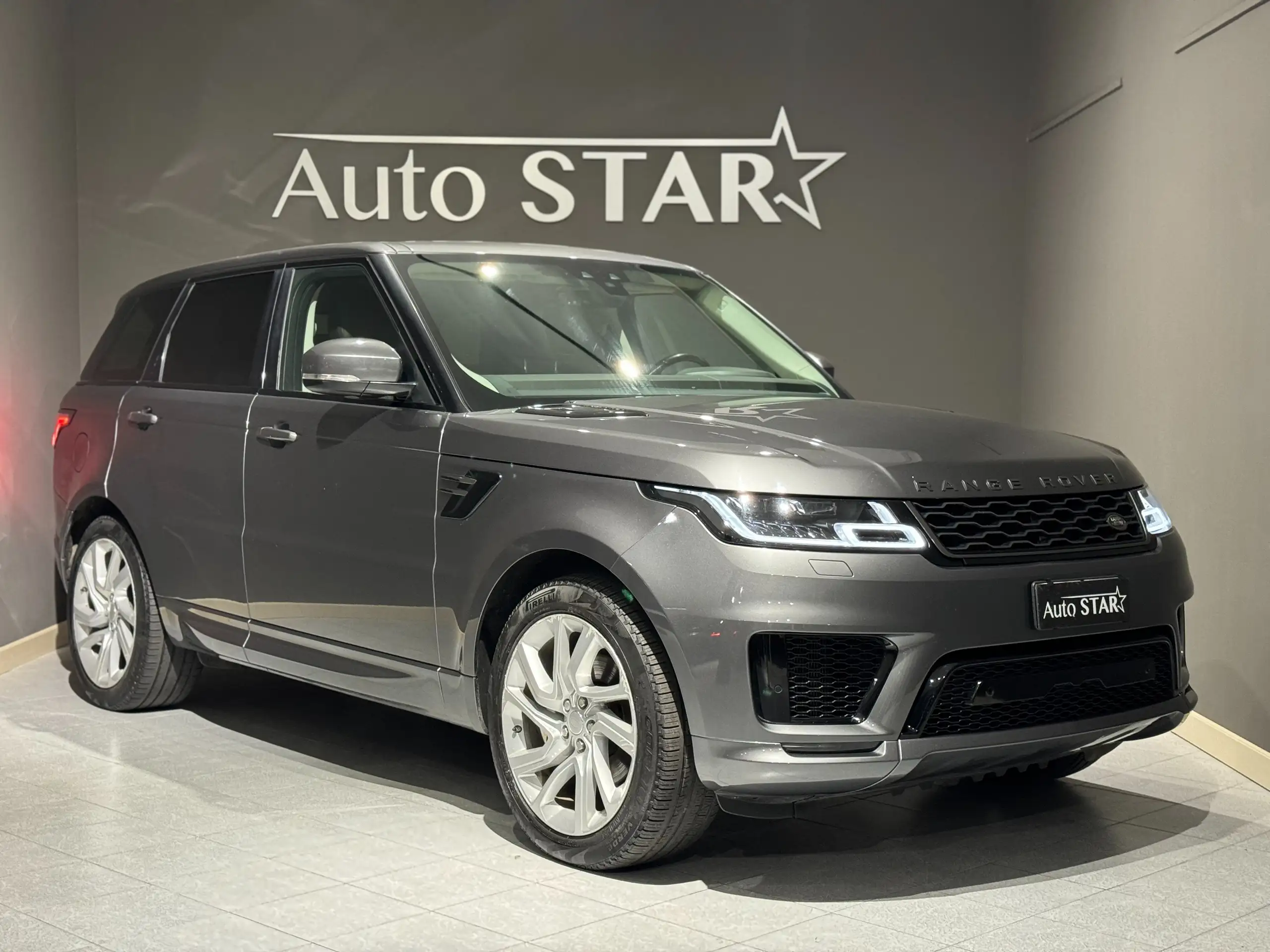 Land Rover - Range Rover Sport