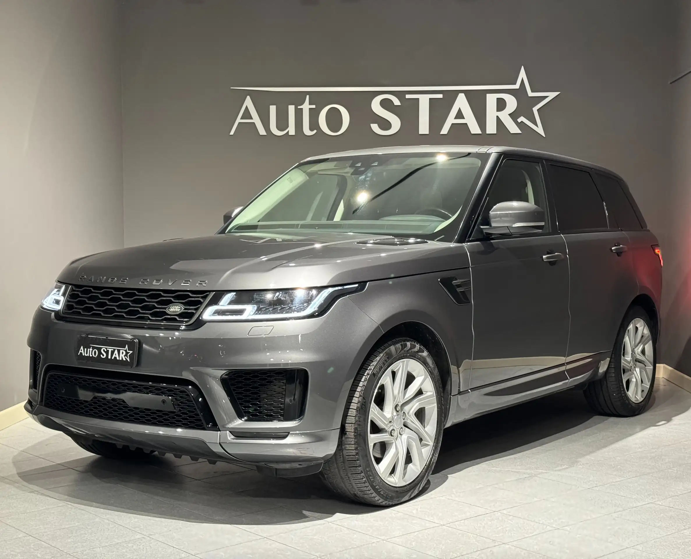 Land Rover - Range Rover Sport