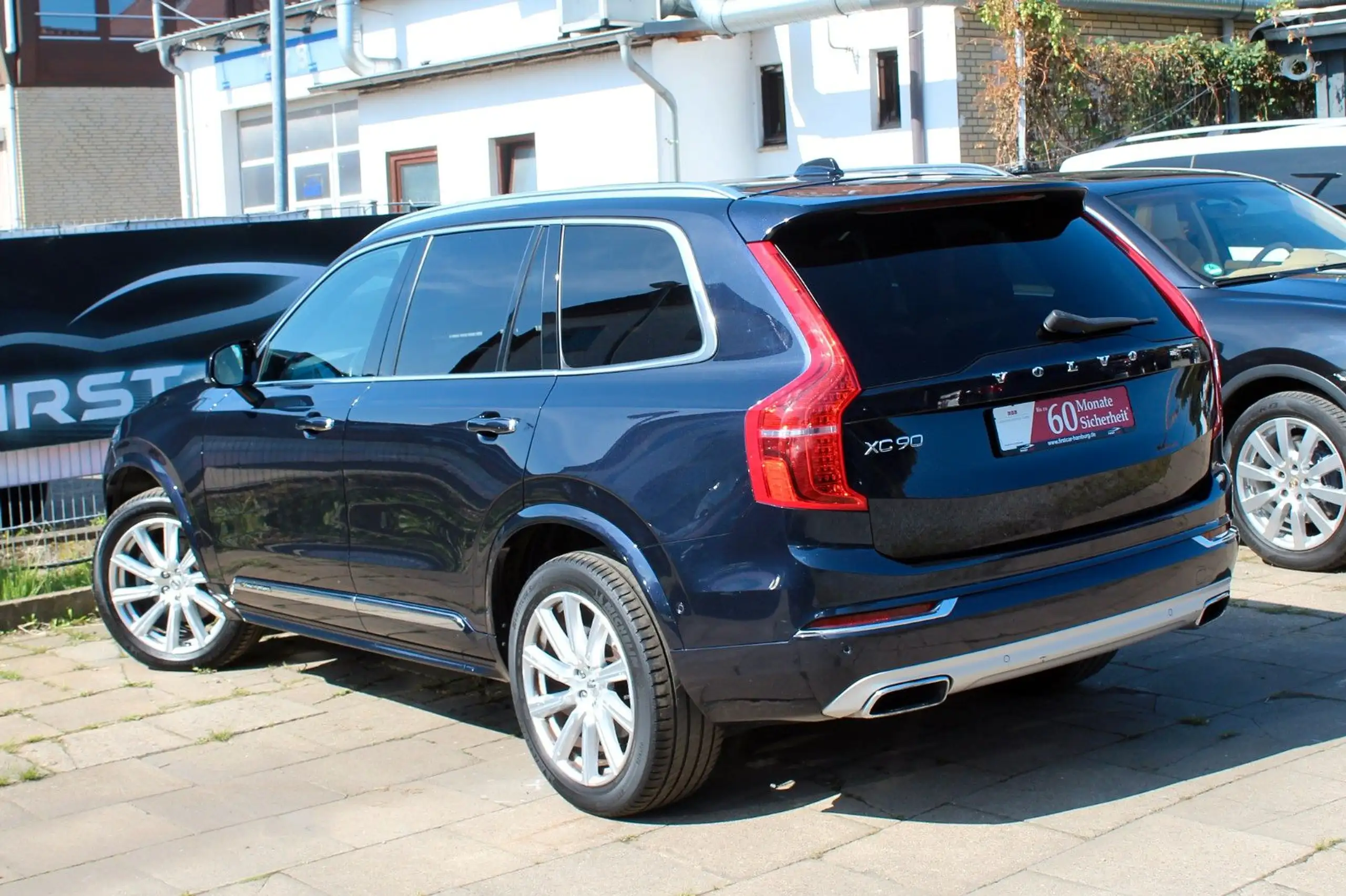 Volvo - XC90