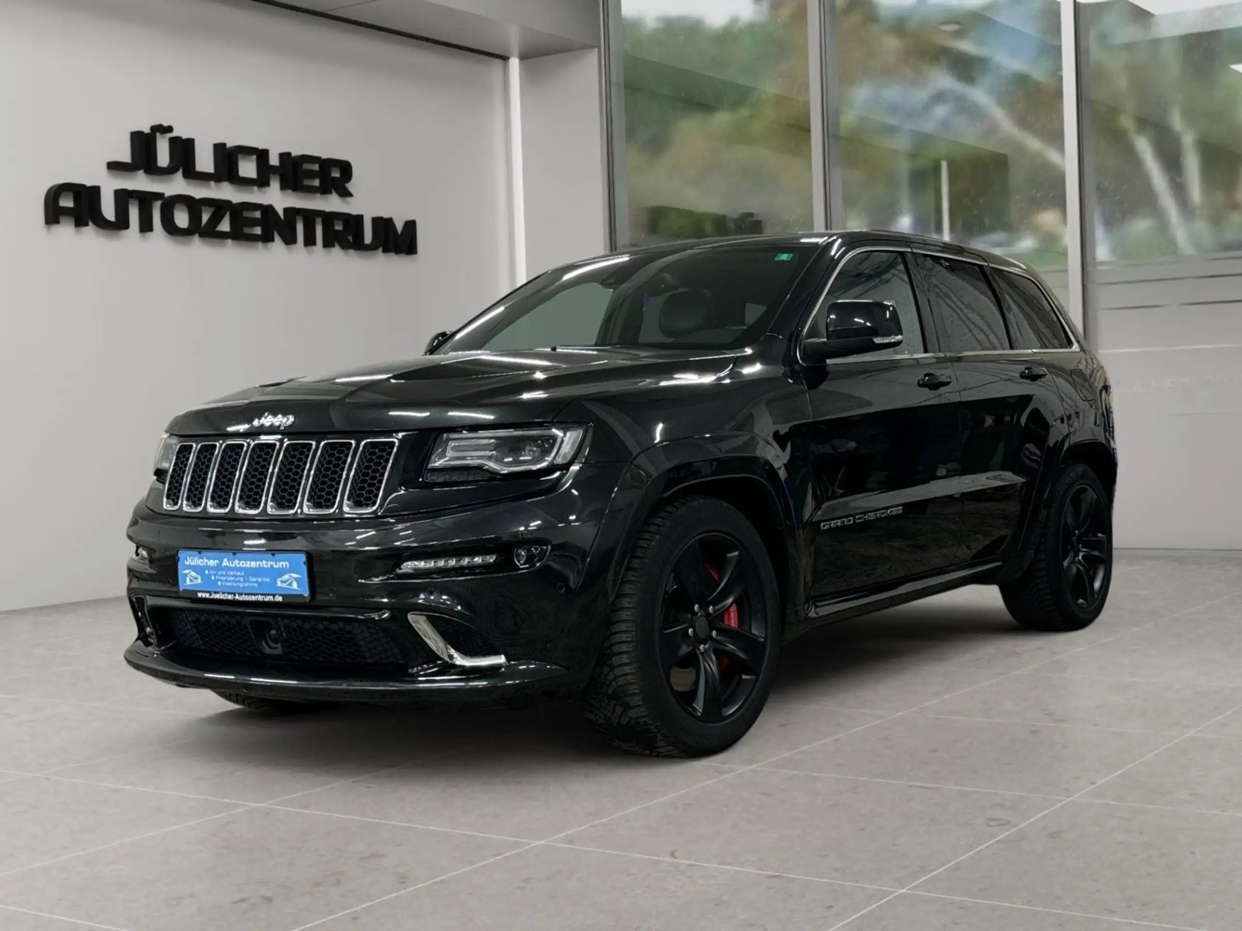 Jeep - Grand Cherokee