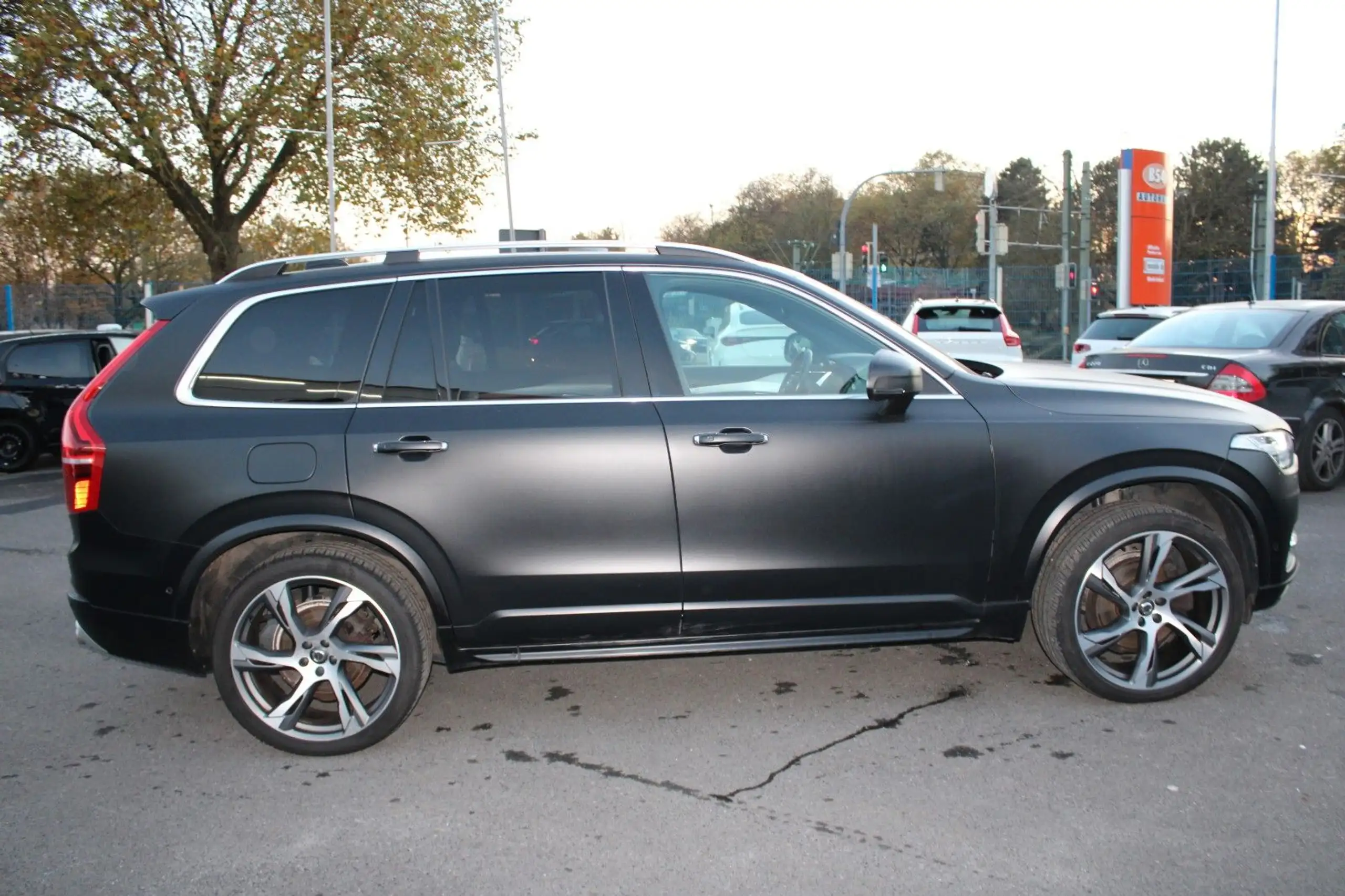 Volvo - XC90