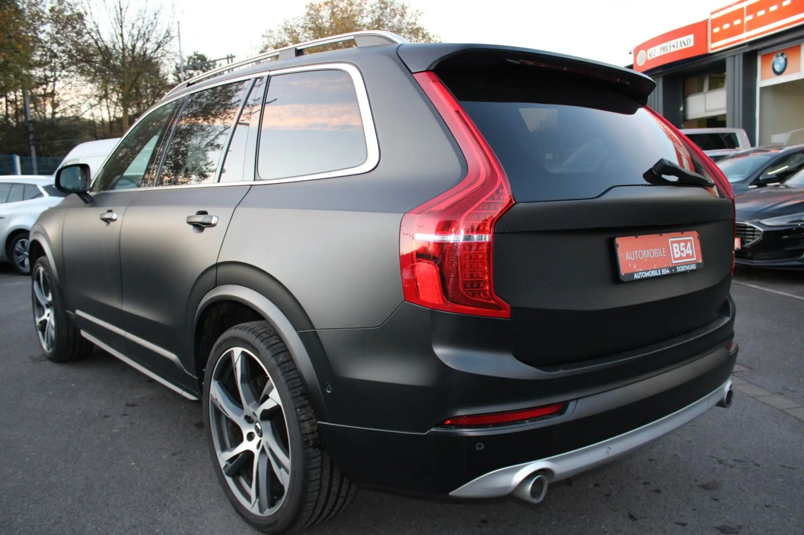 Volvo - XC90