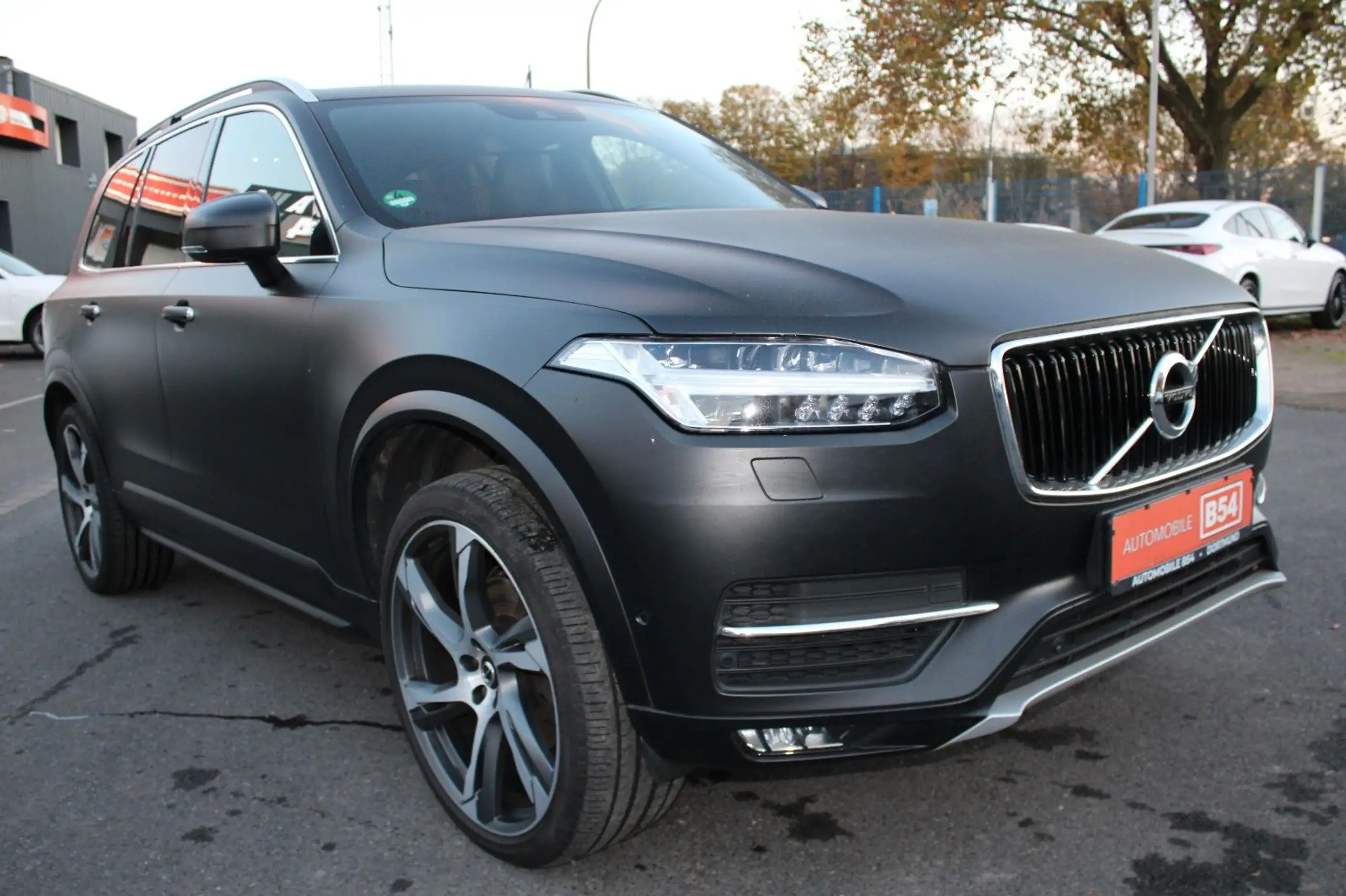 Volvo - XC90