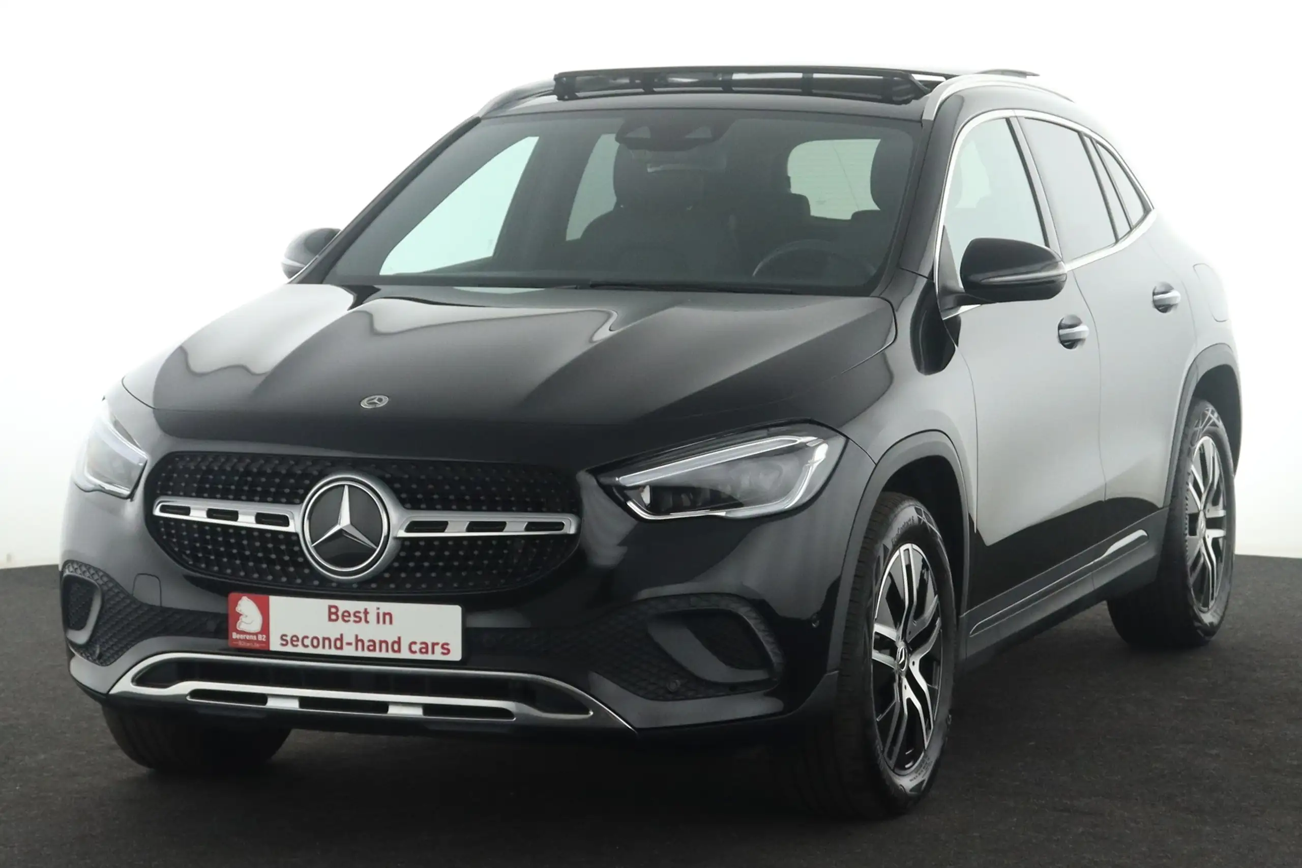 Mercedes-Benz - GLA 200