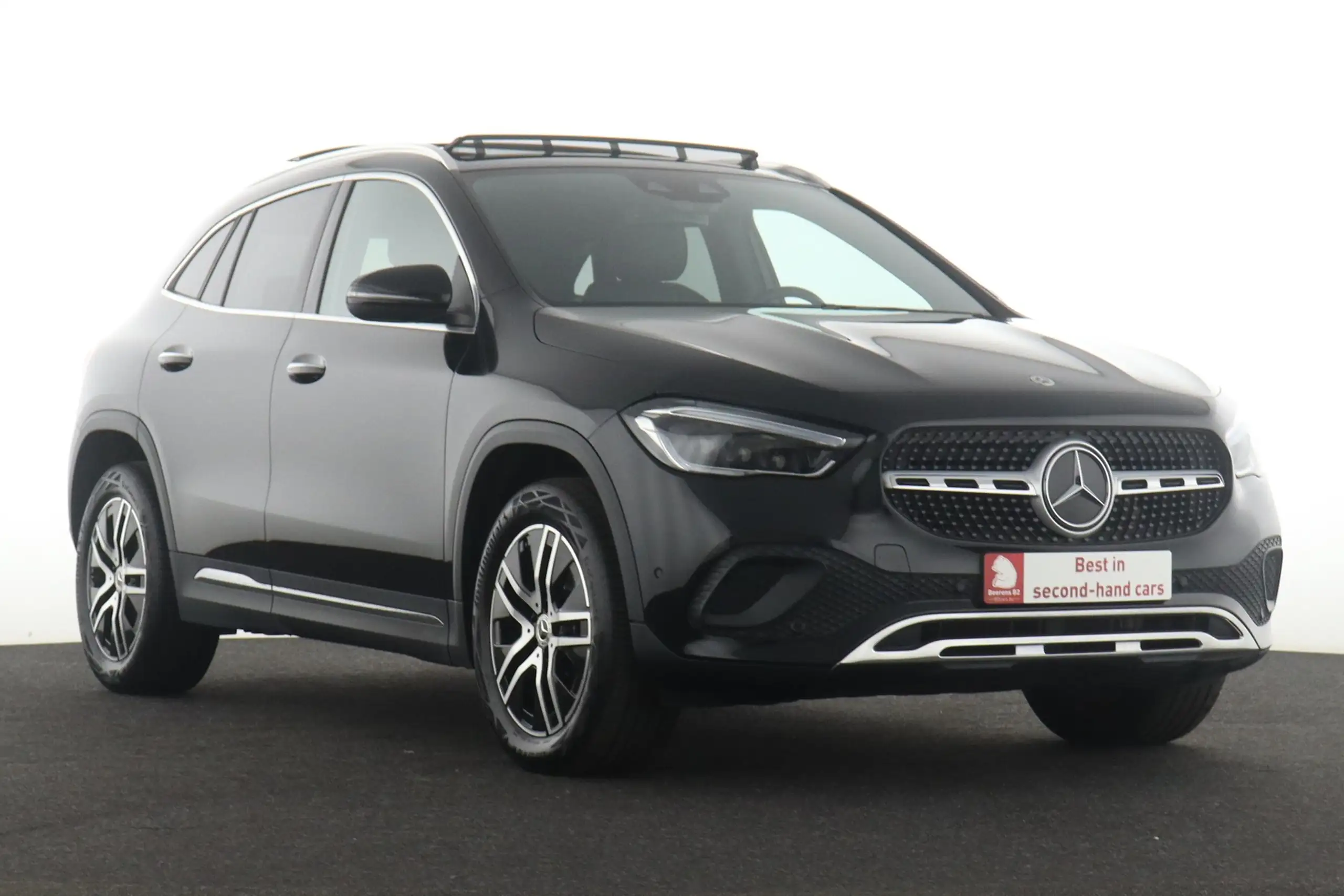 Mercedes-Benz - GLA 200