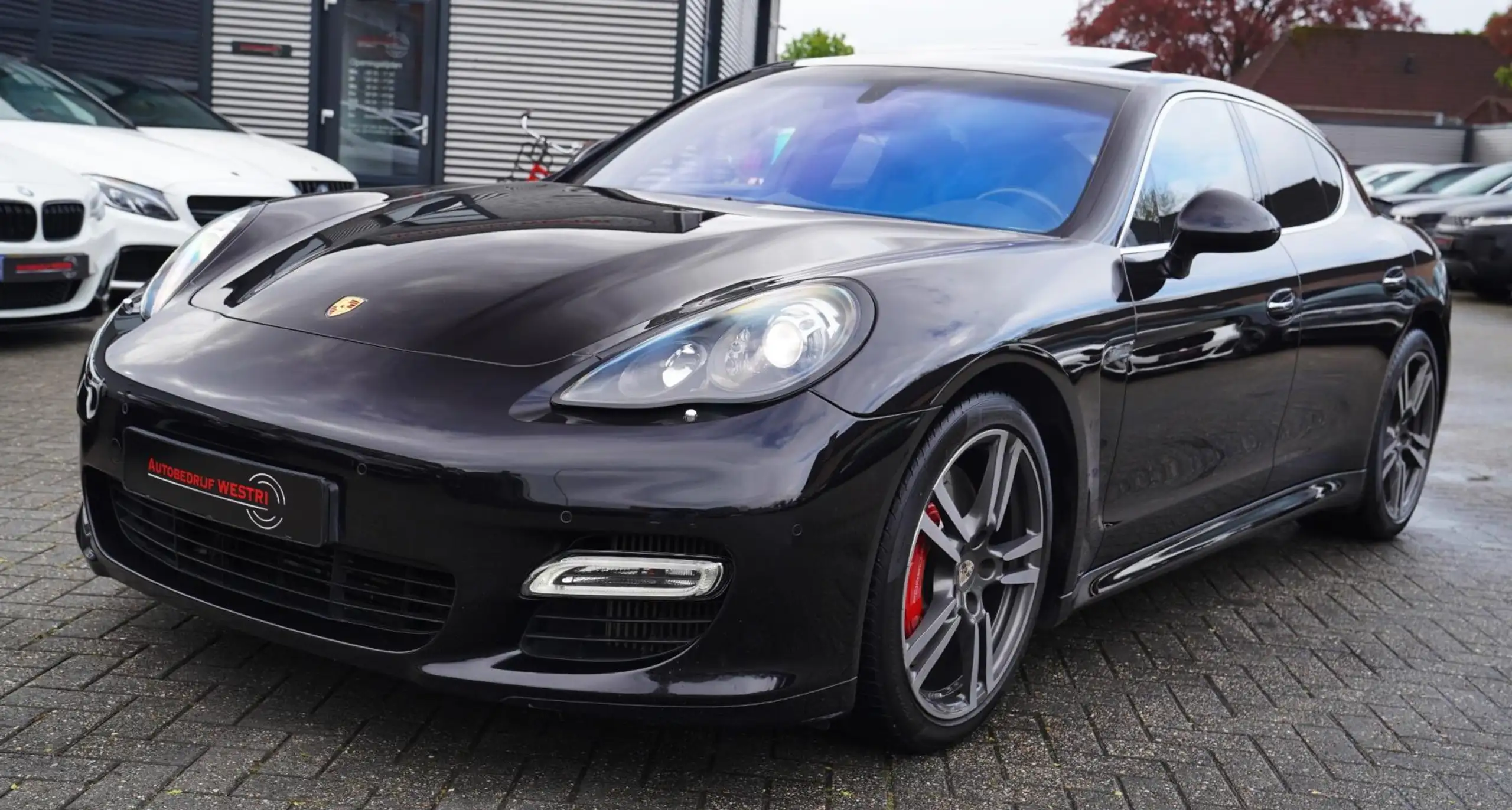 Porsche - Panamera