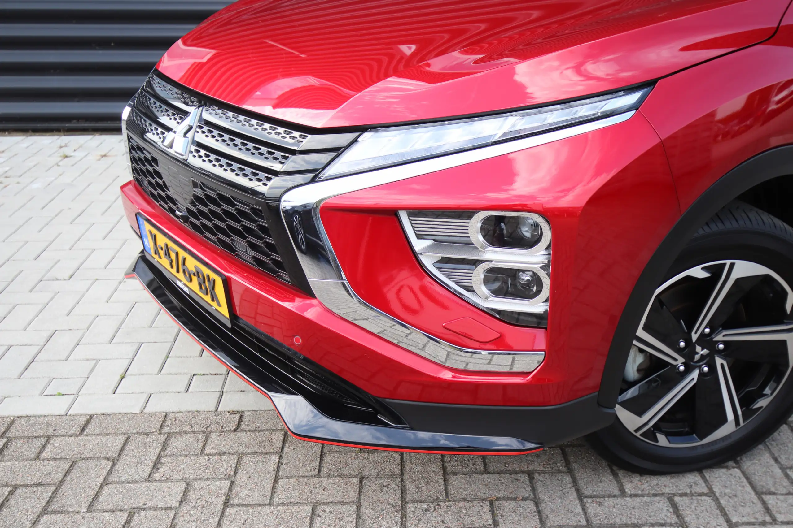 Mitsubishi - Eclipse Cross