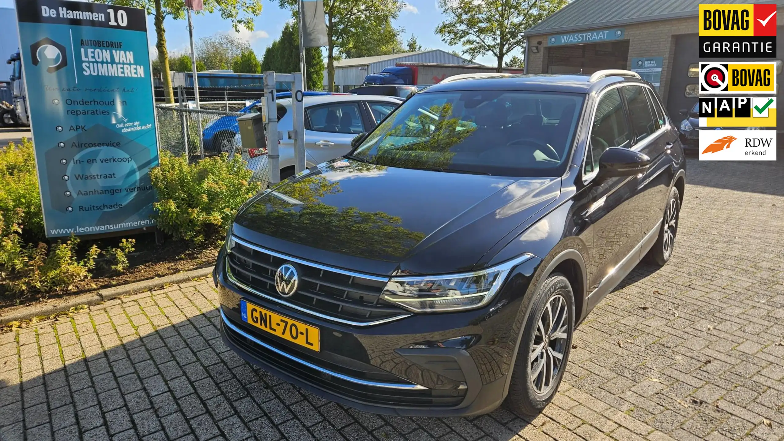 Volkswagen - Tiguan