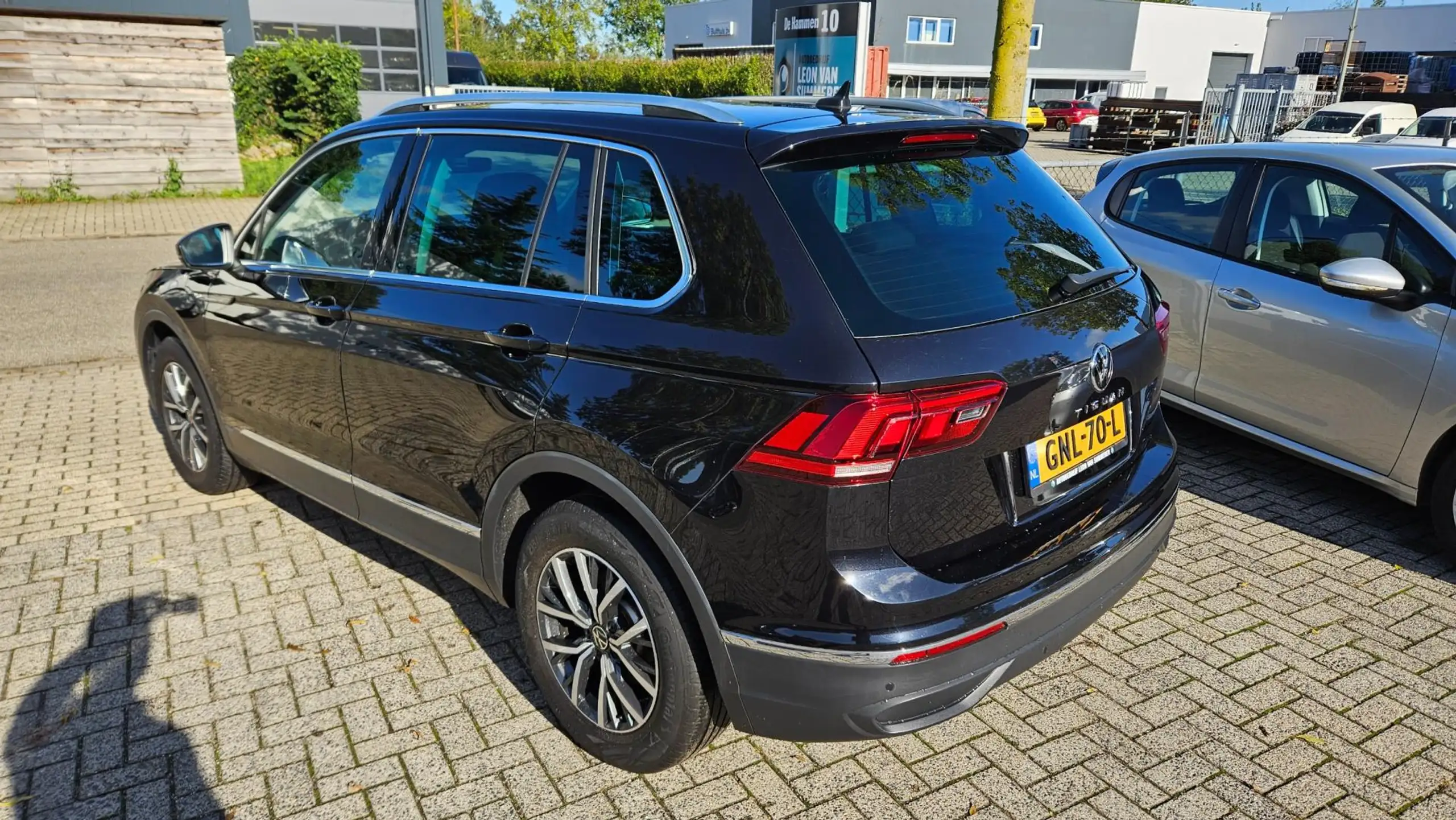 Volkswagen - Tiguan