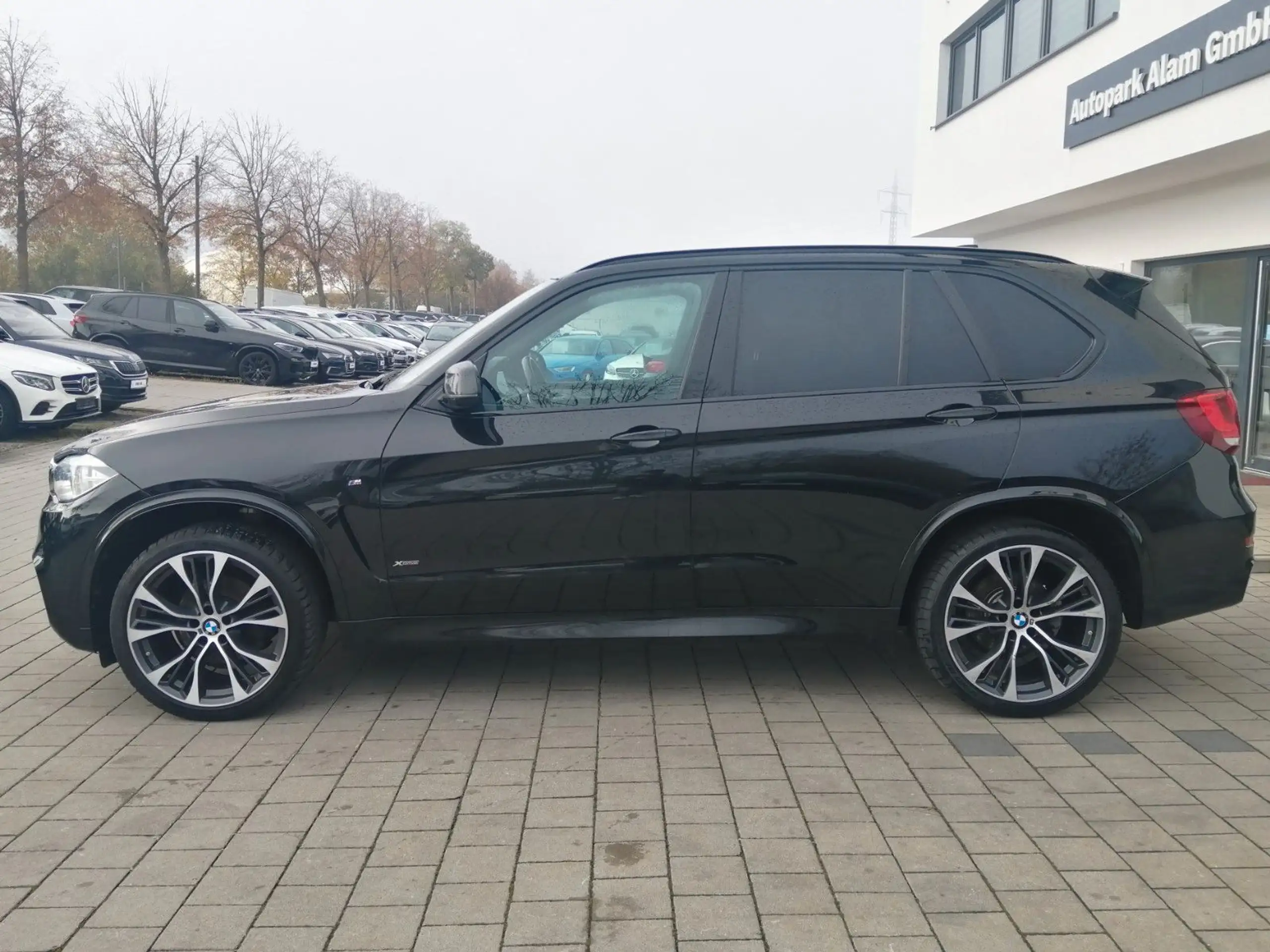 BMW - X5