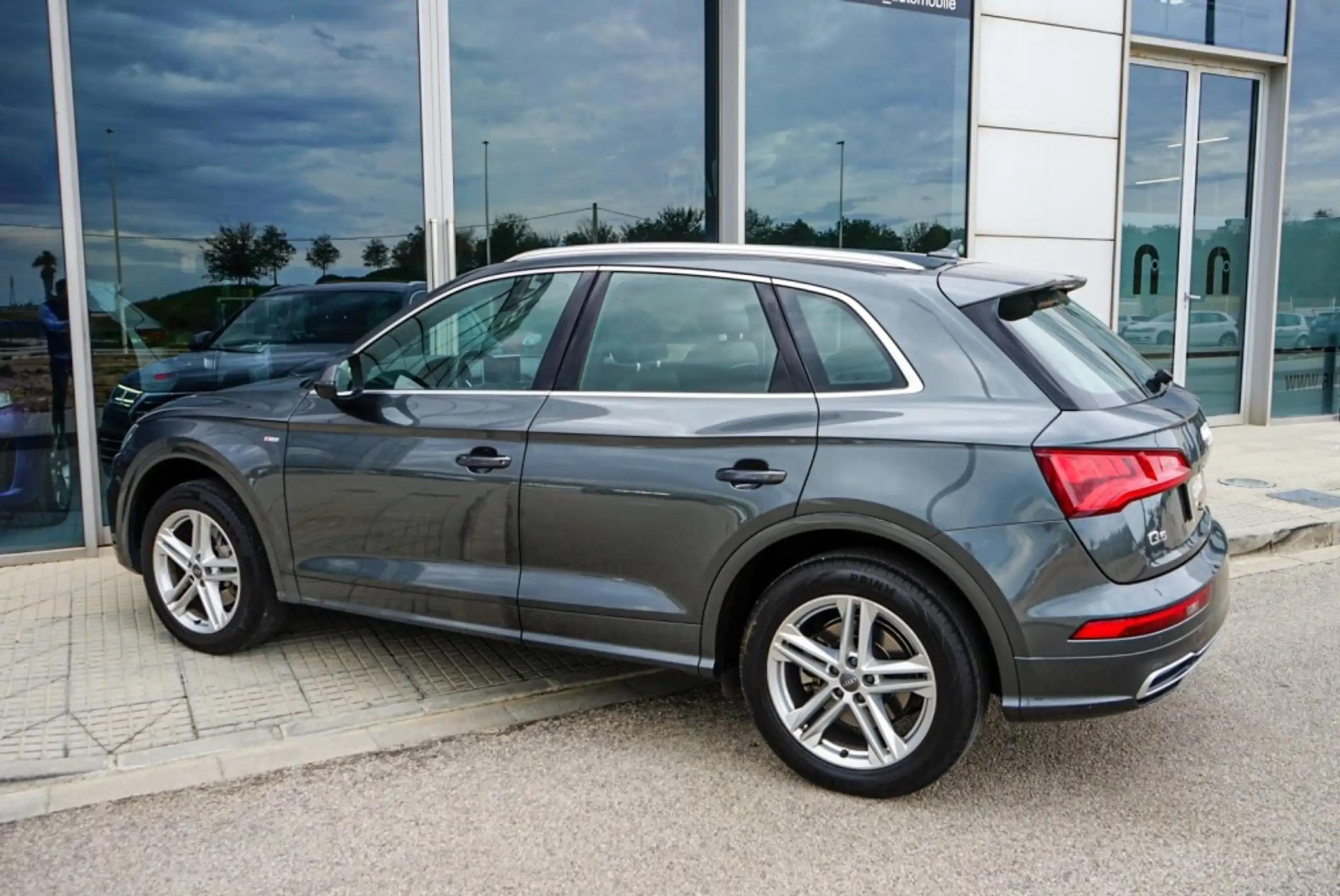 Audi - Q5