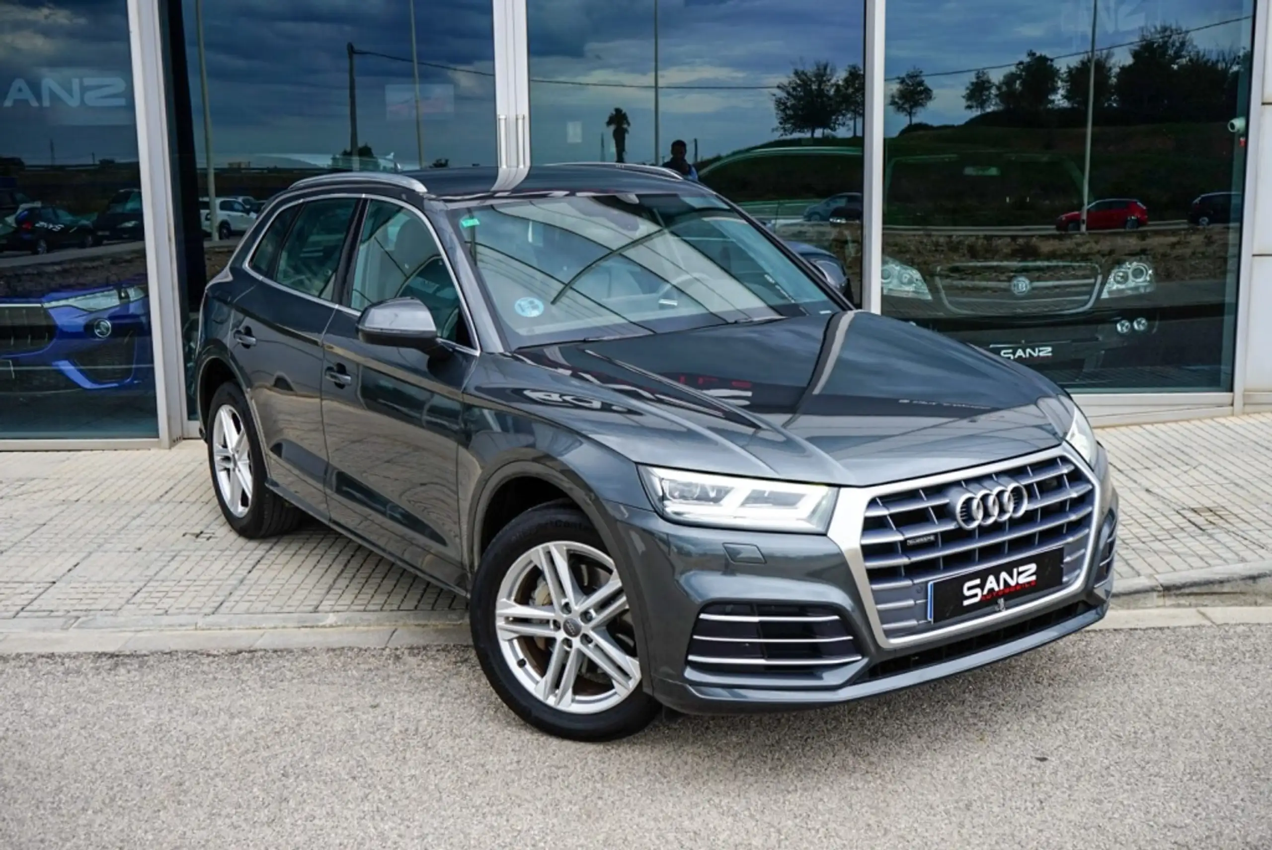 Audi - Q5