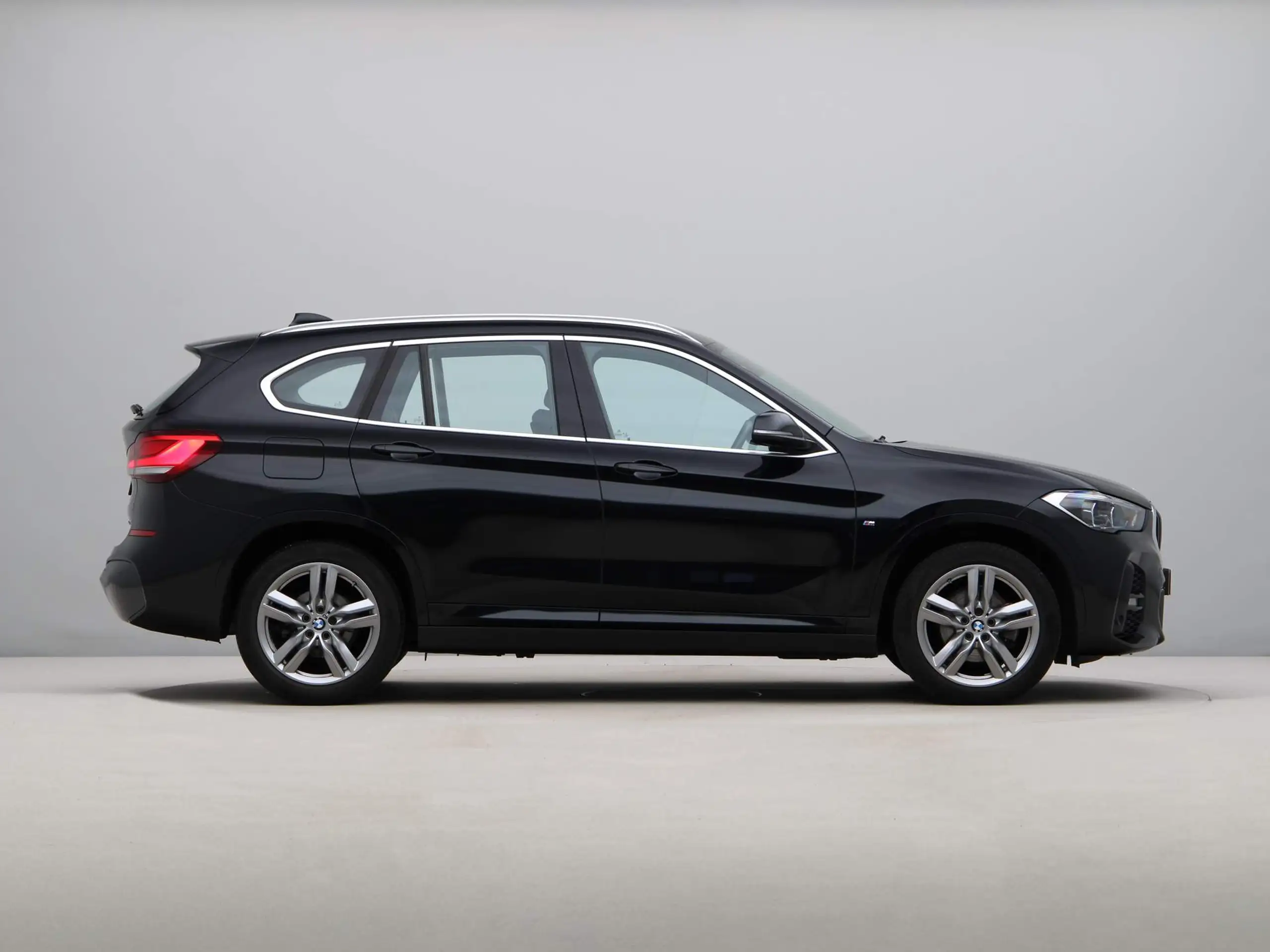 BMW - X1