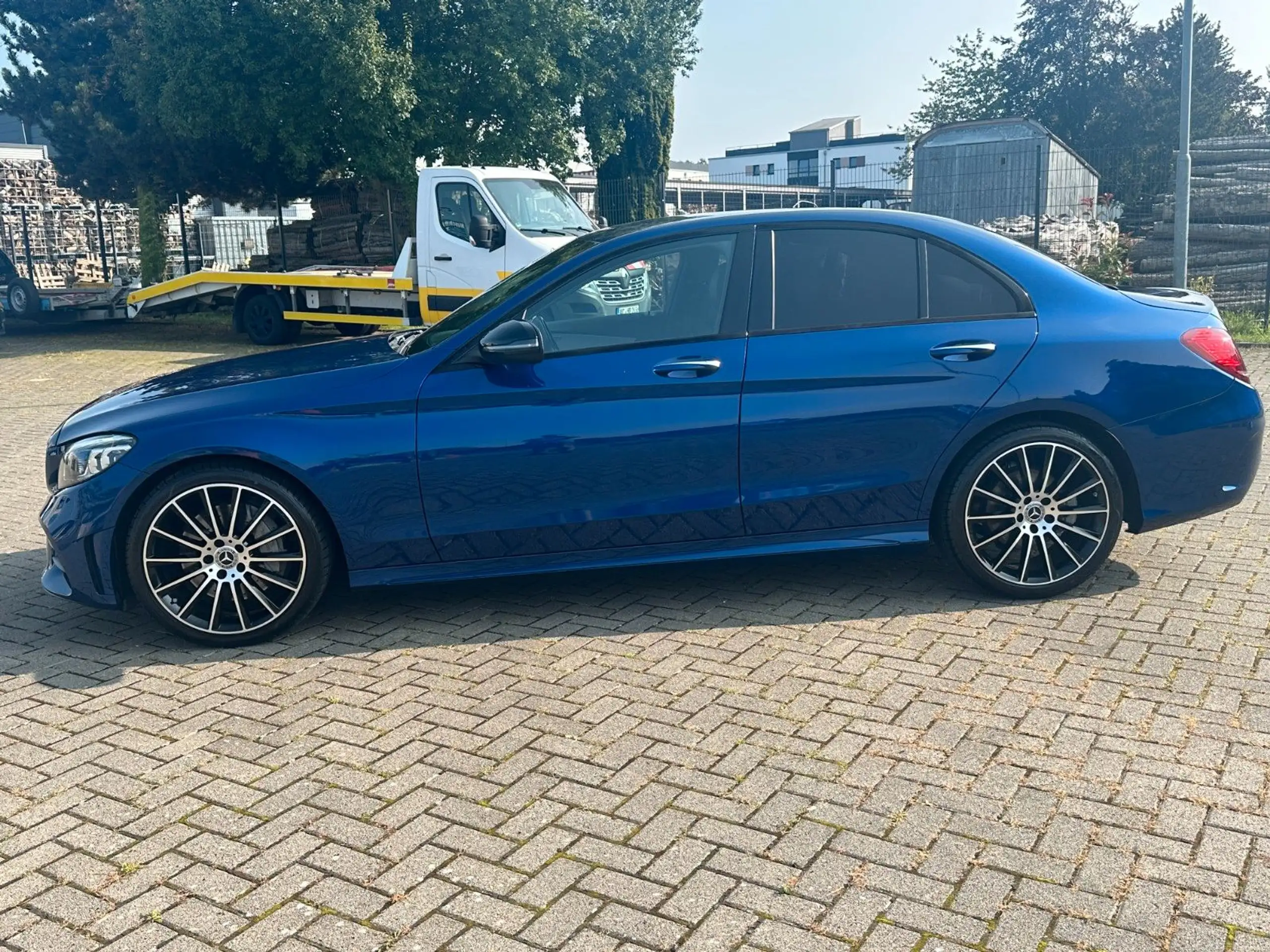 Mercedes-Benz - C 300