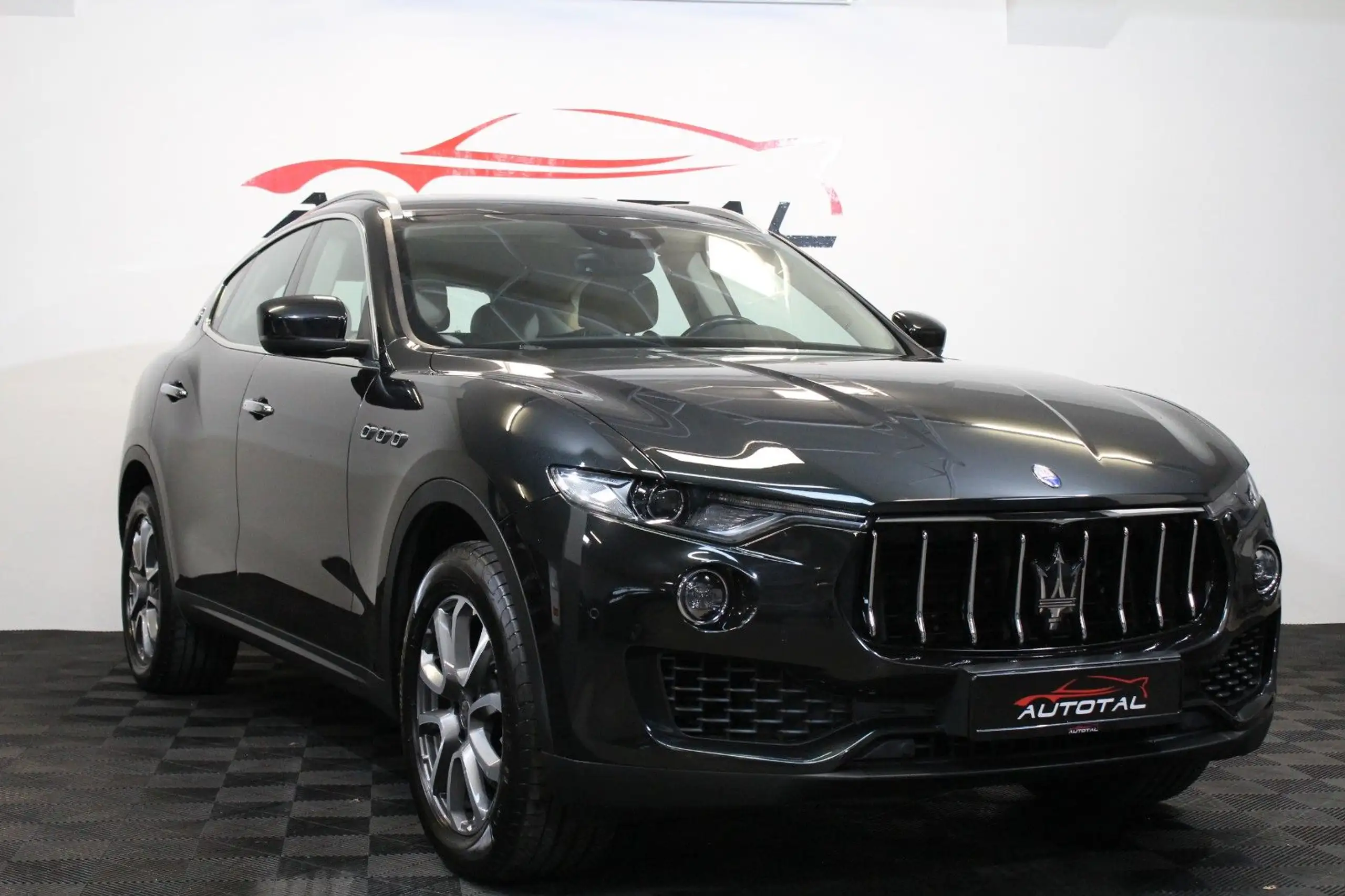 Maserati - Levante