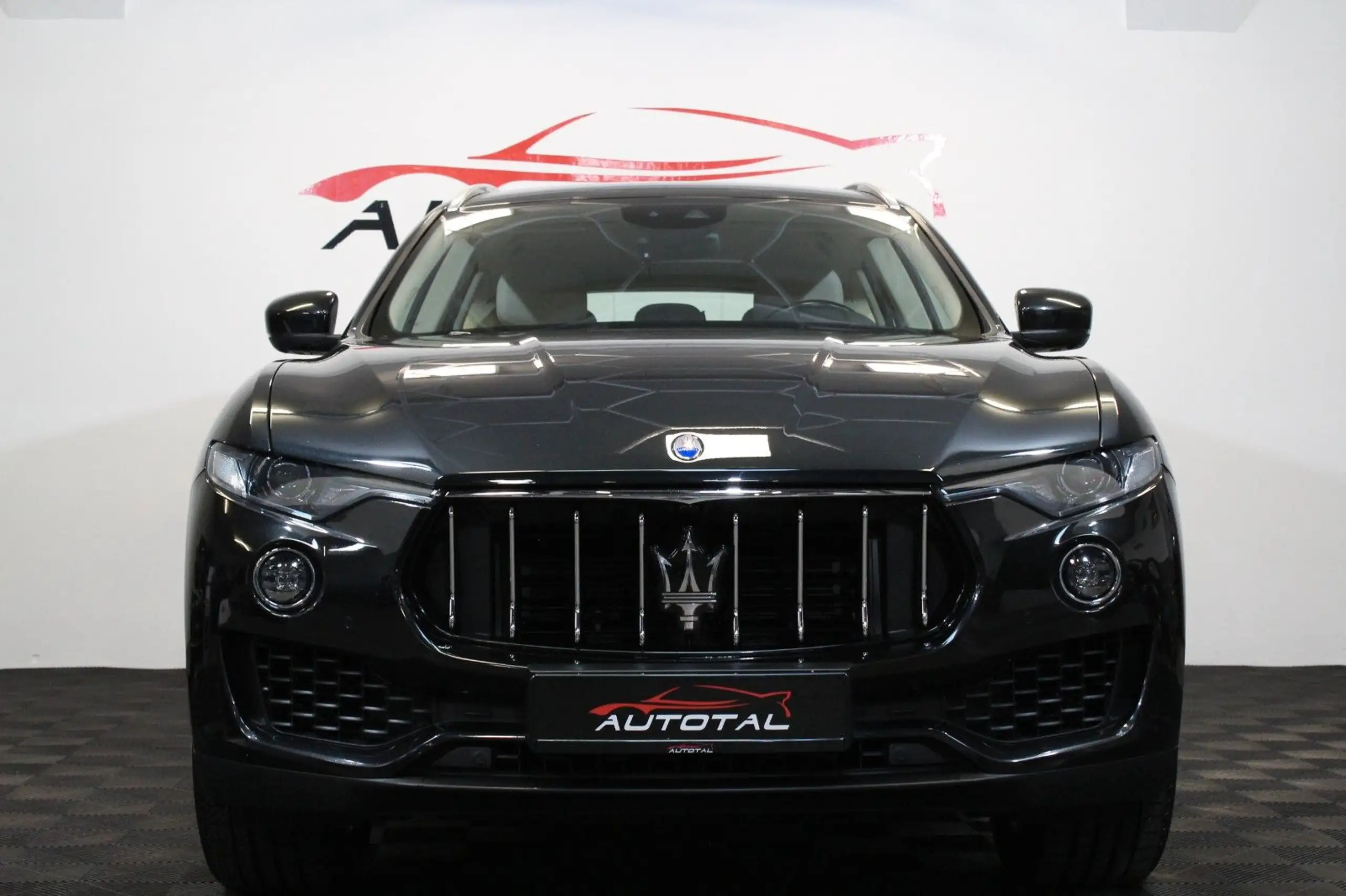 Maserati - Levante