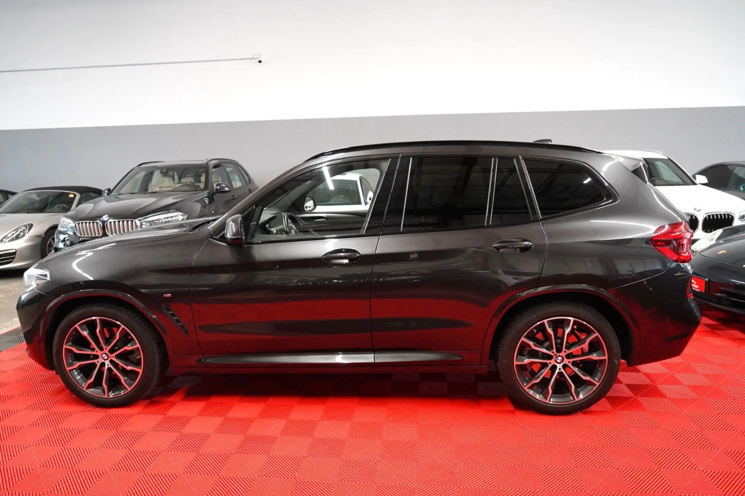 BMW - X3