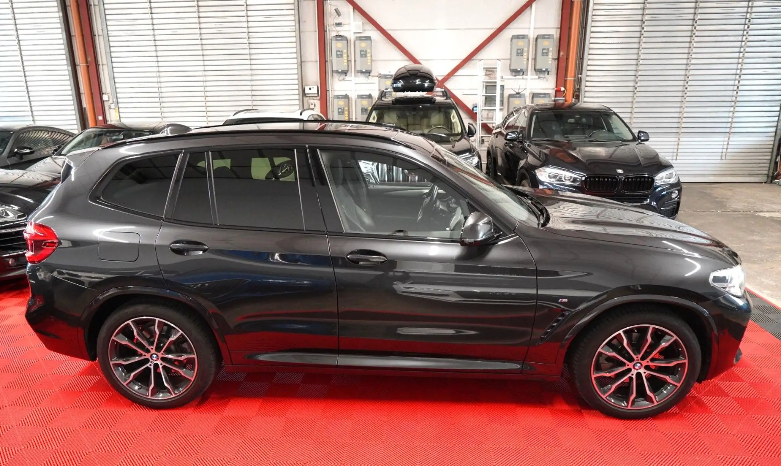 BMW - X3