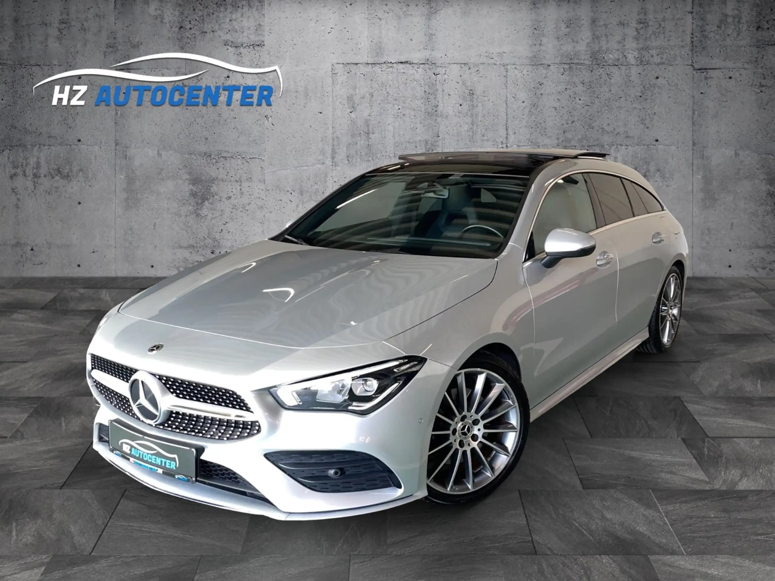 Mercedes-Benz - CLA 200