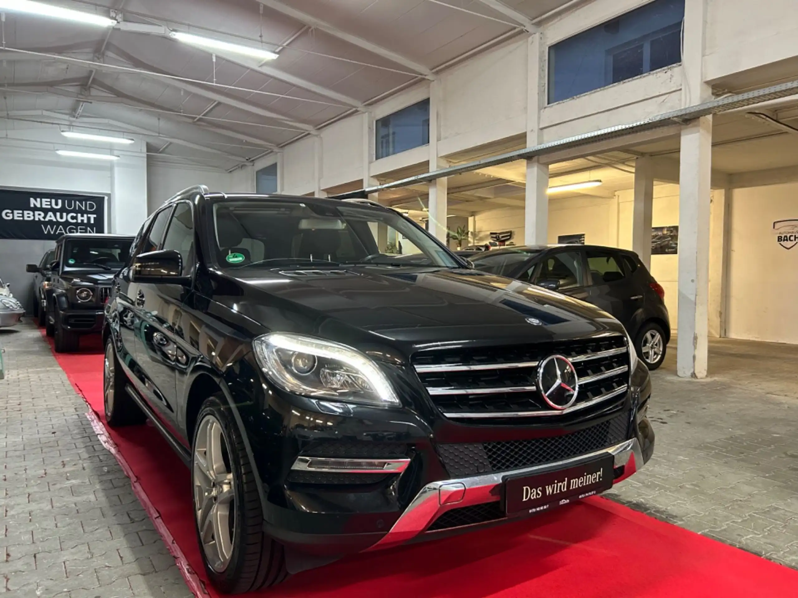 Mercedes-Benz - ML 350