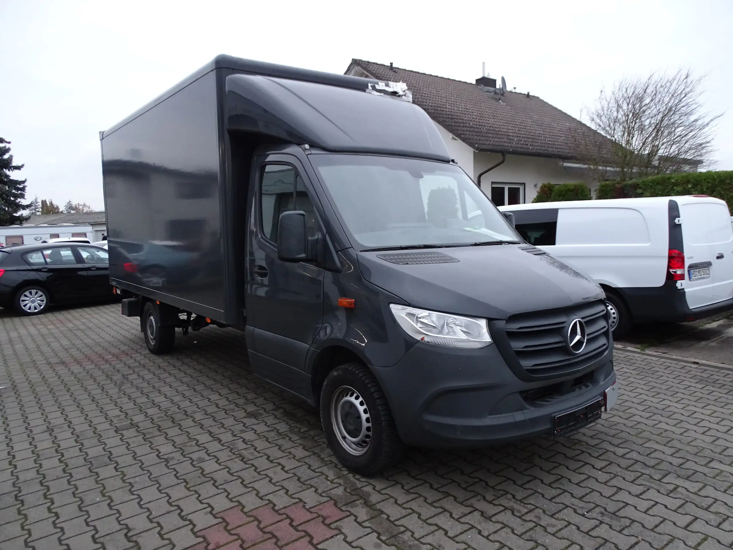 Mercedes-Benz - Sprinter