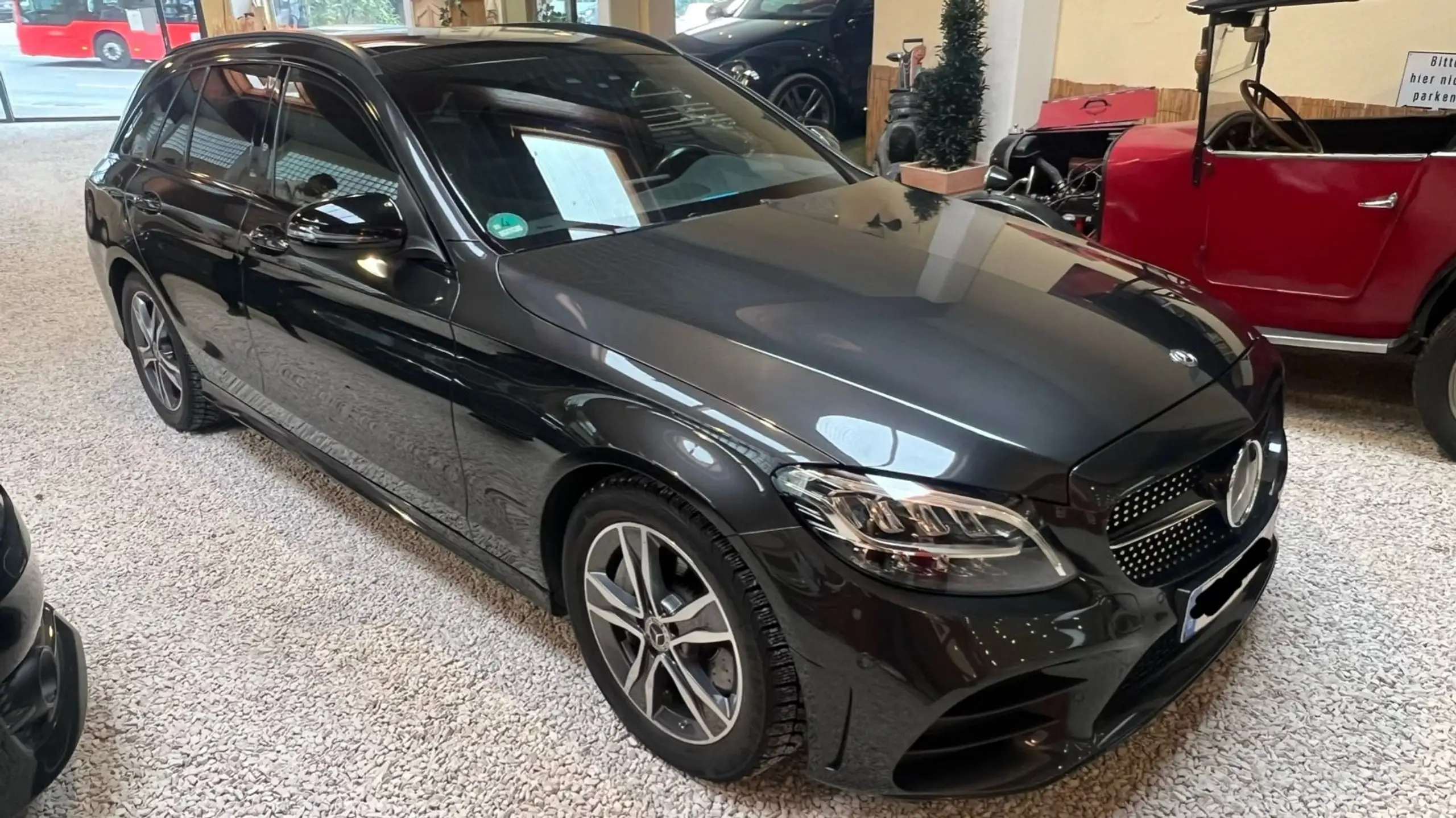 Mercedes-Benz - C 300