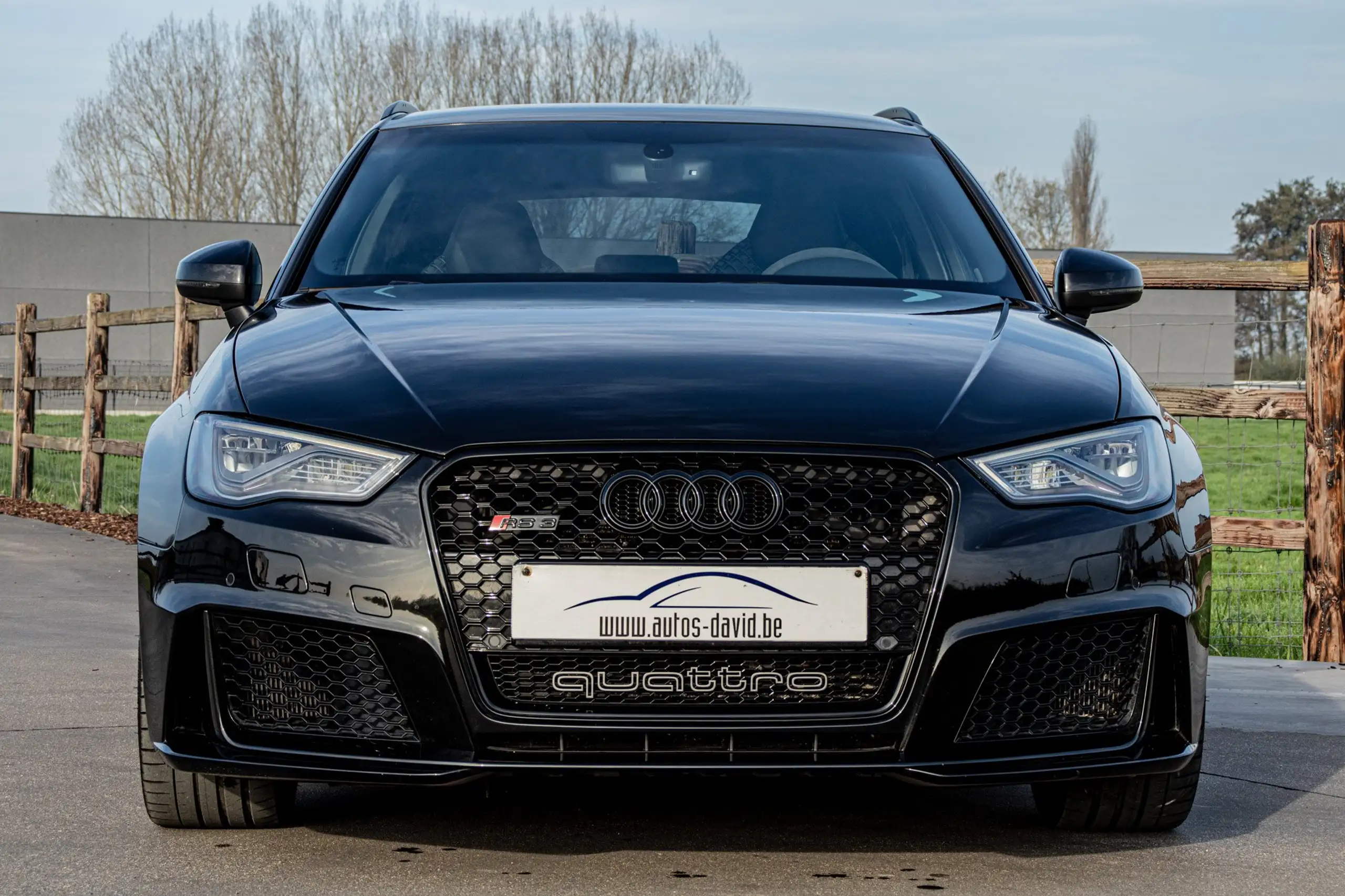 Audi - RS3