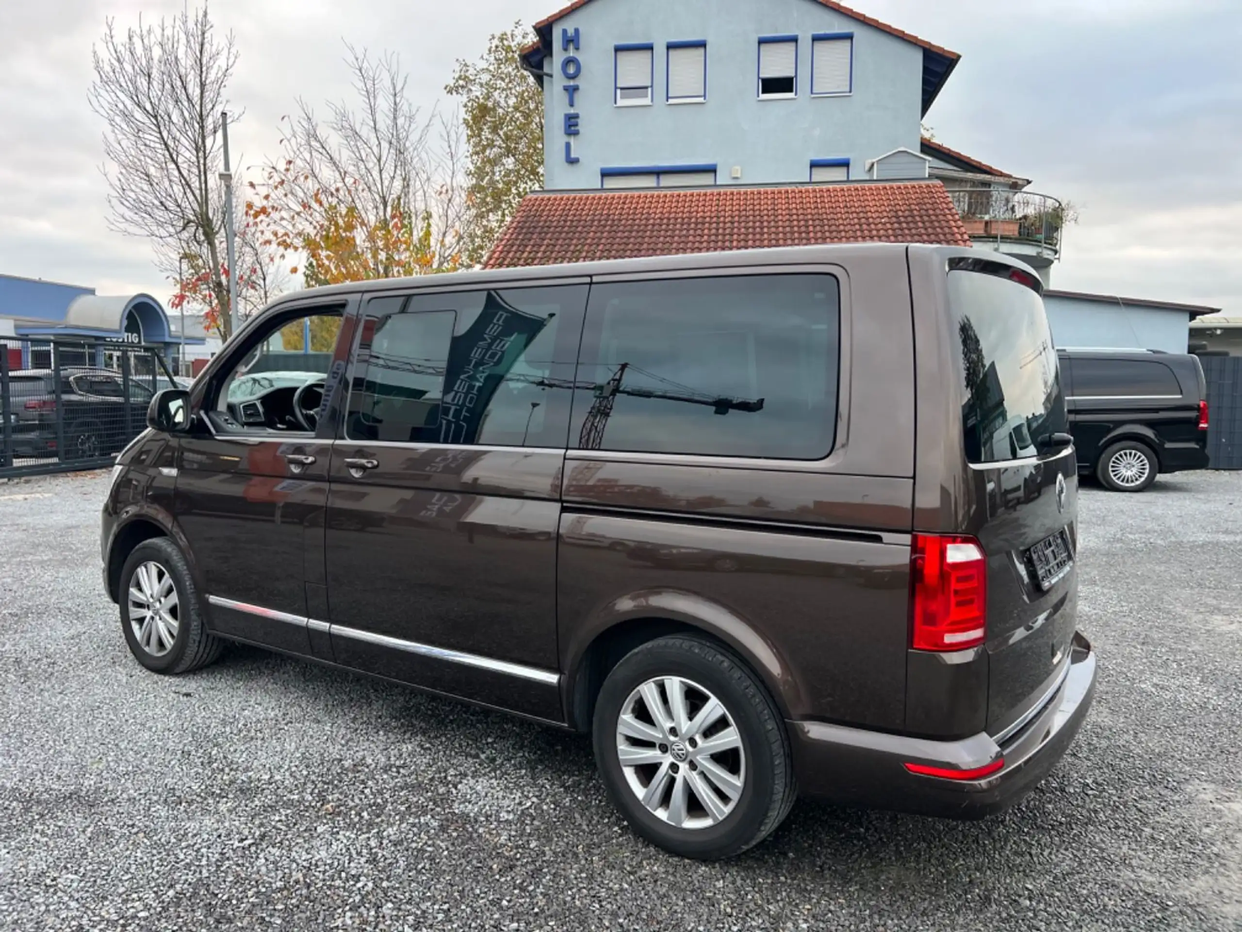 Volkswagen - T6 Multivan