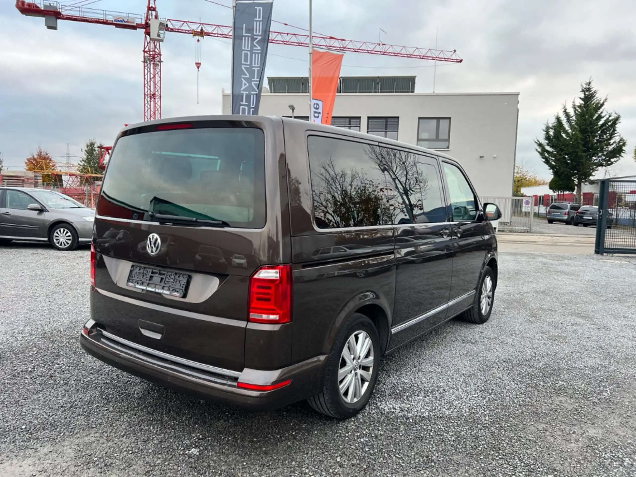 Volkswagen - T6 Multivan