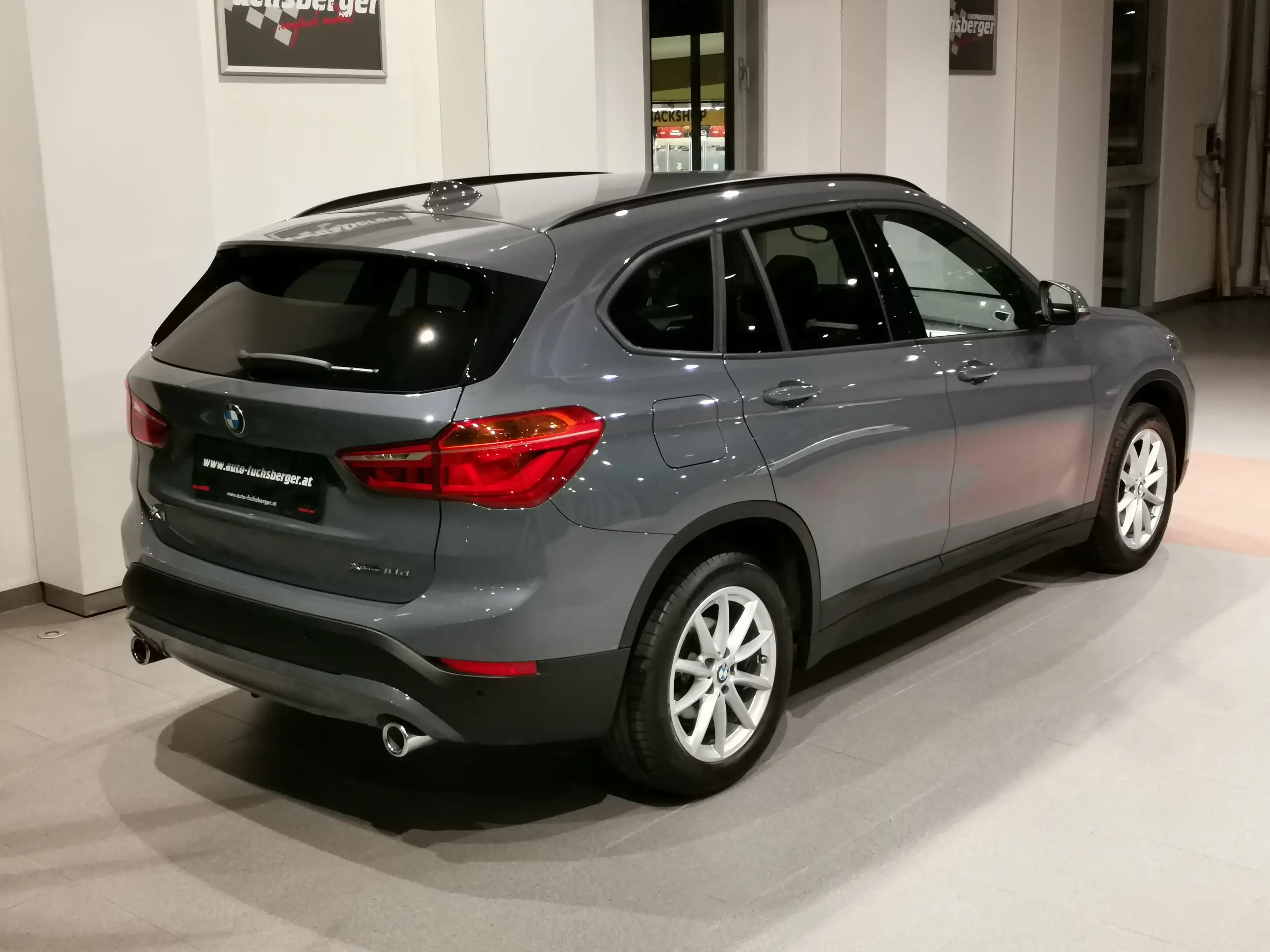 BMW - X1