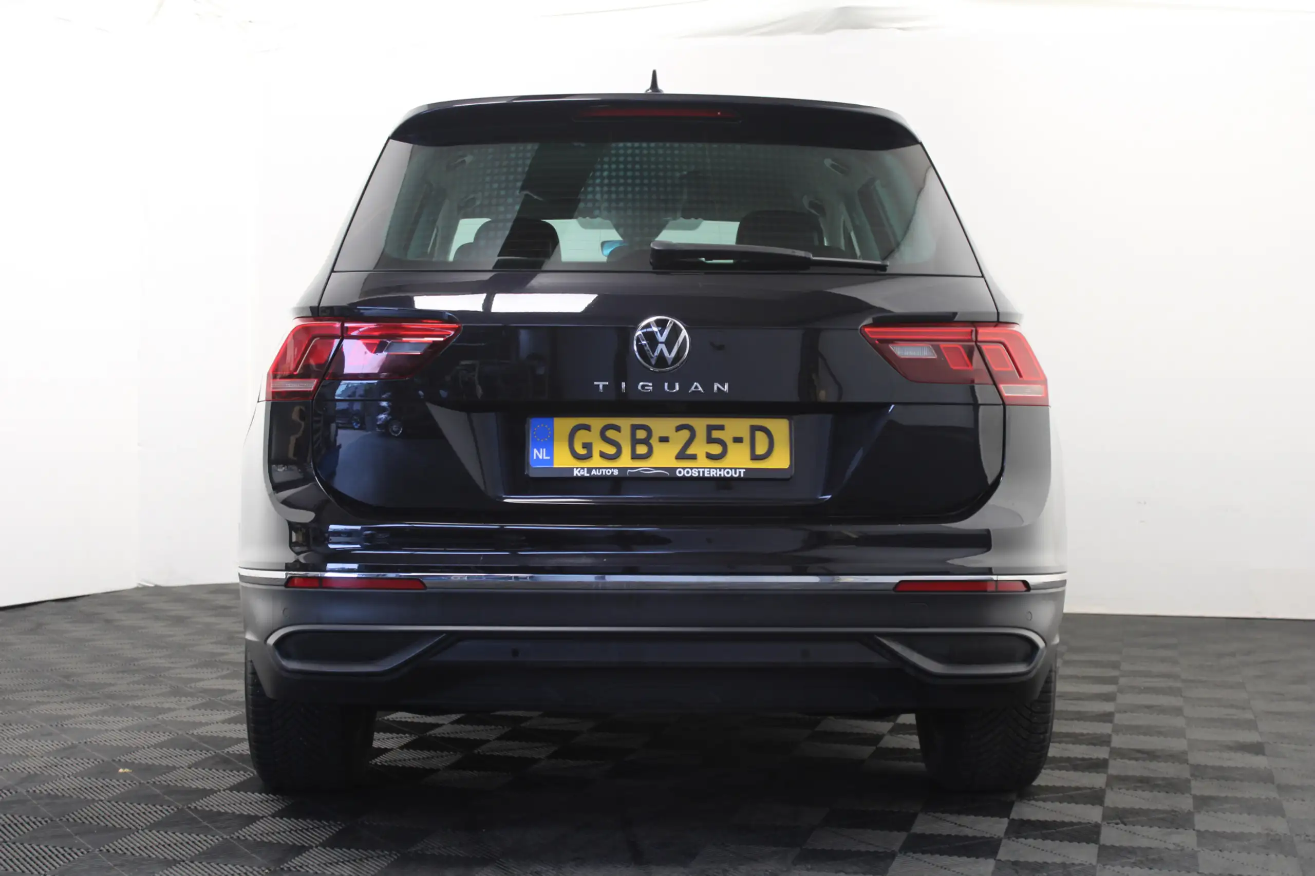 Volkswagen - Tiguan