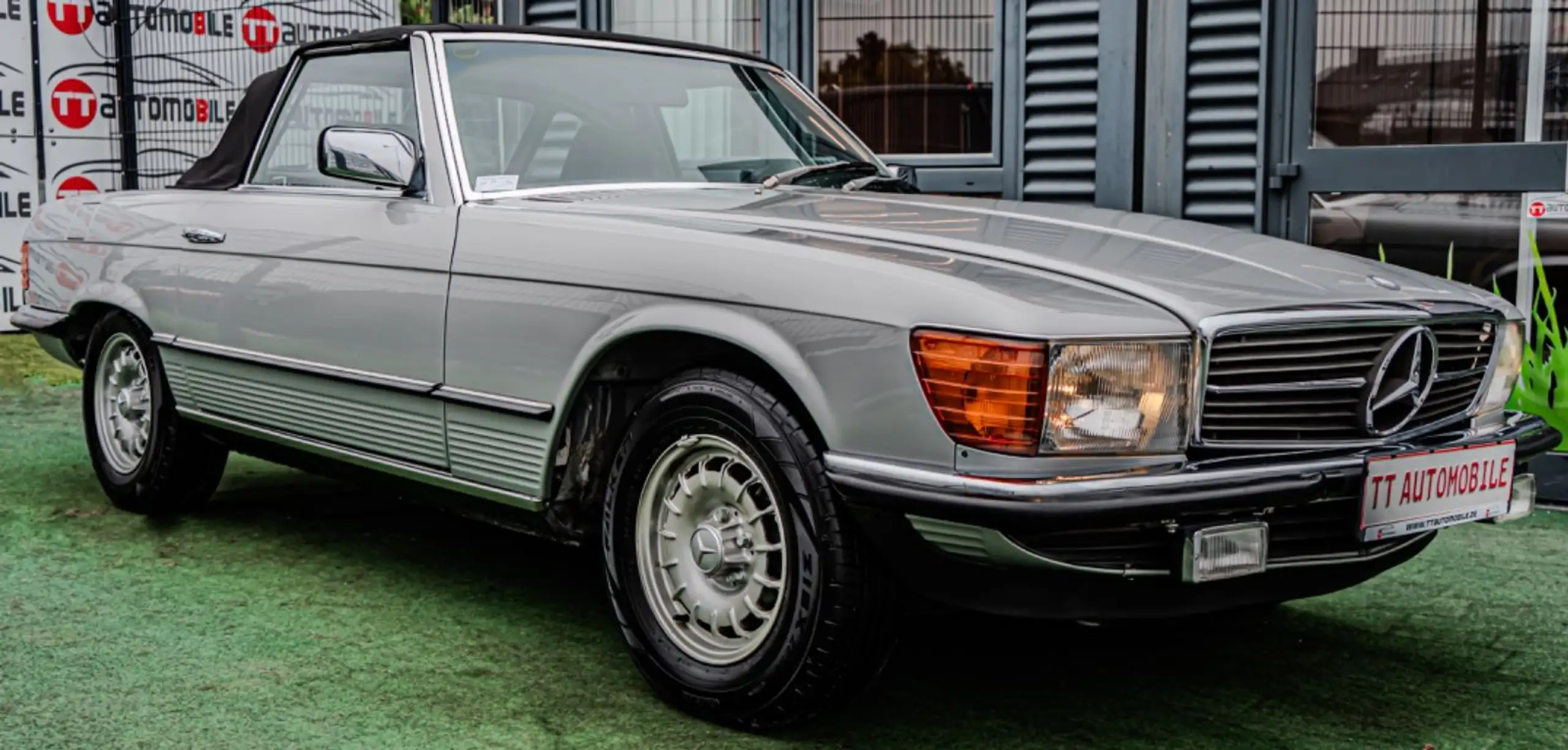 Mercedes-Benz - SL 280