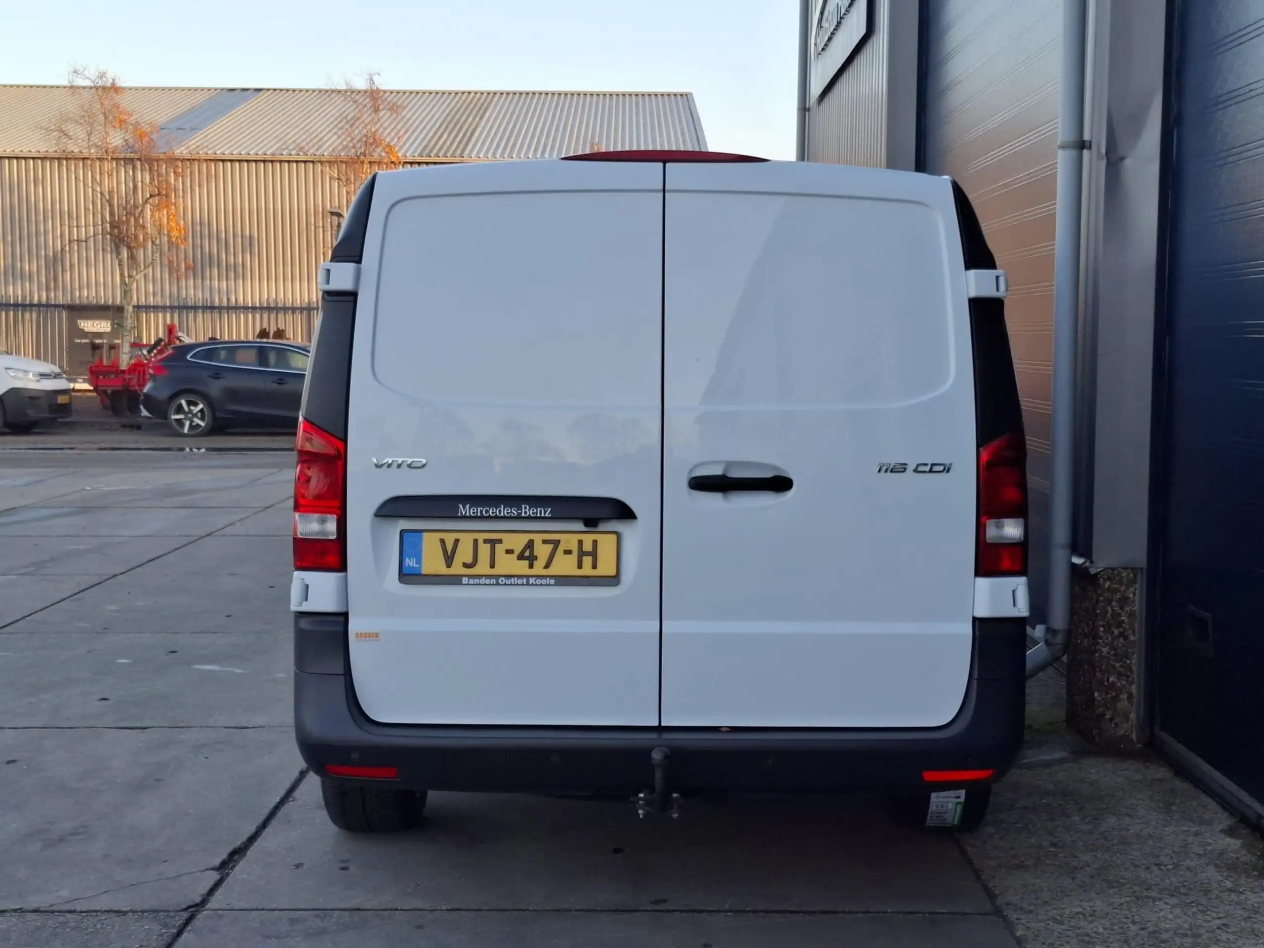 Mercedes-Benz - Vito