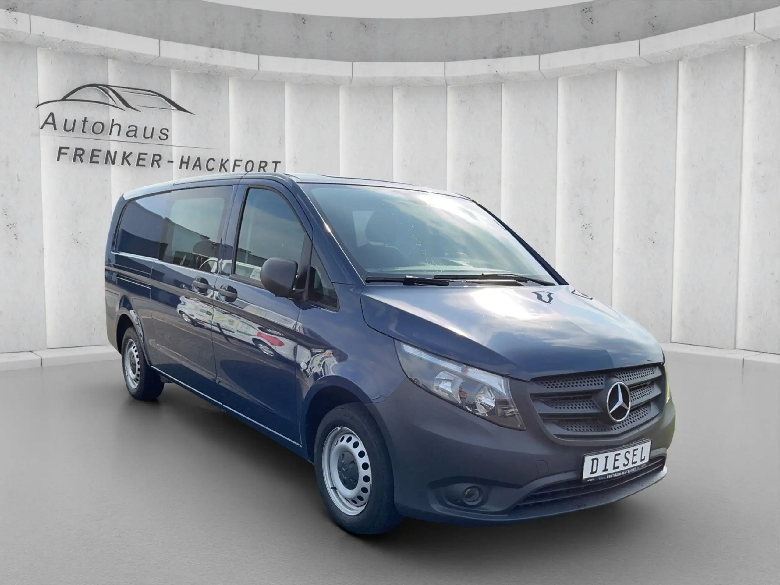 Mercedes-Benz - Vito