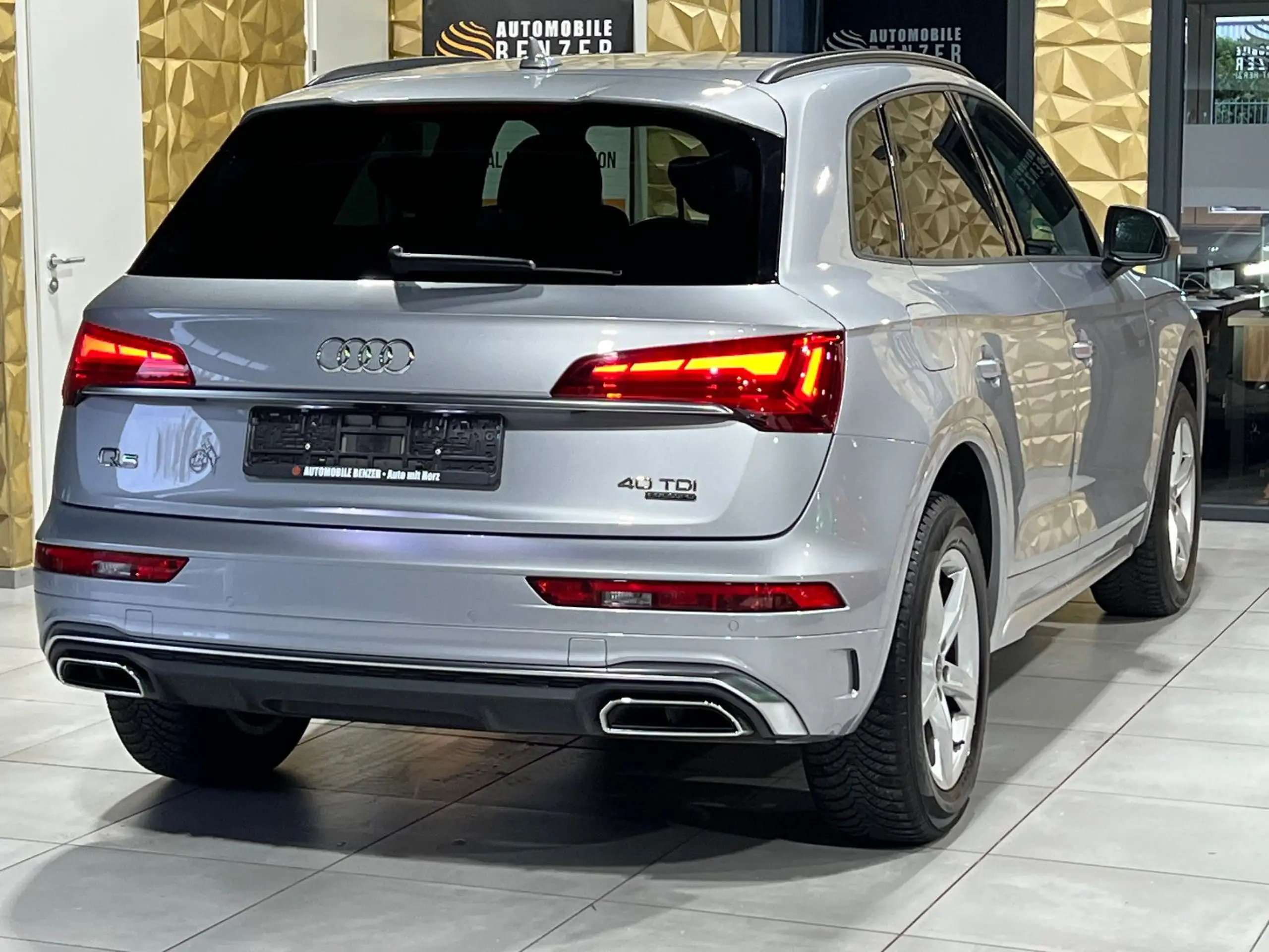 Audi - Q5