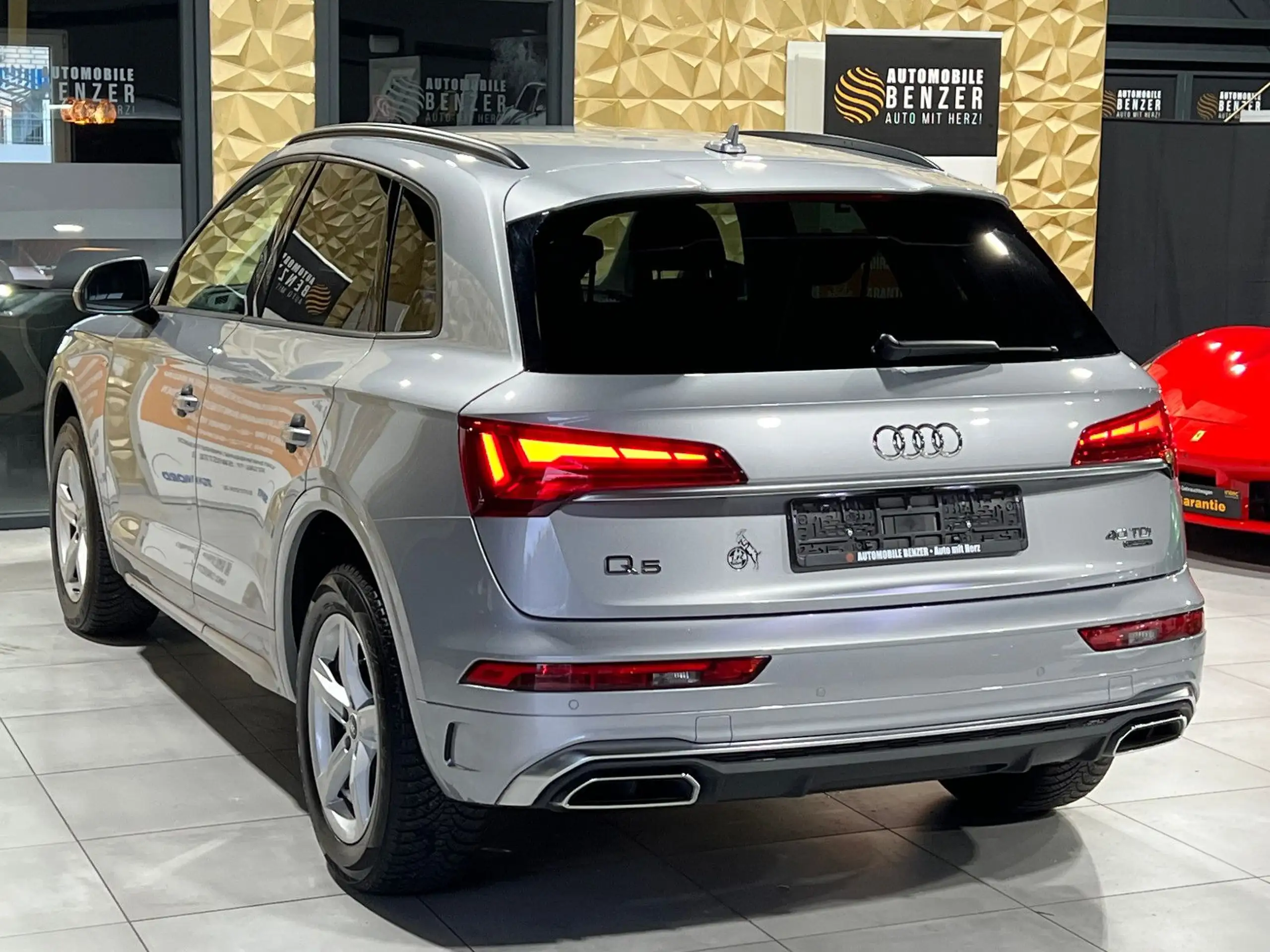 Audi - Q5