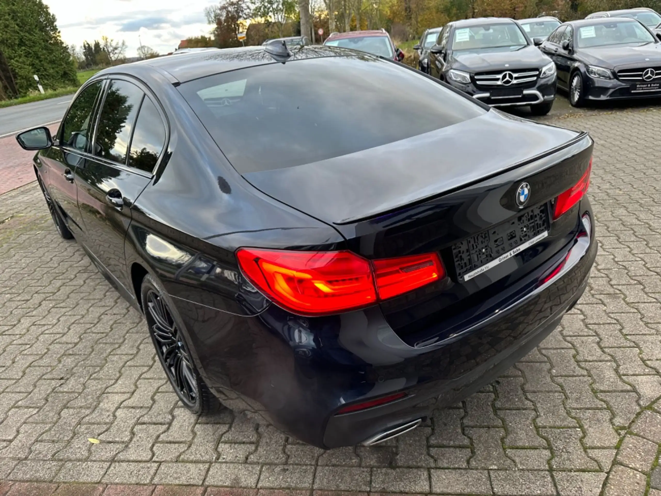 BMW - 520