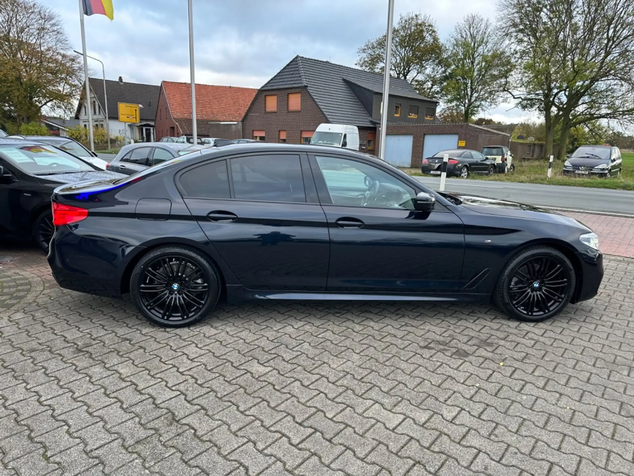 BMW - 520