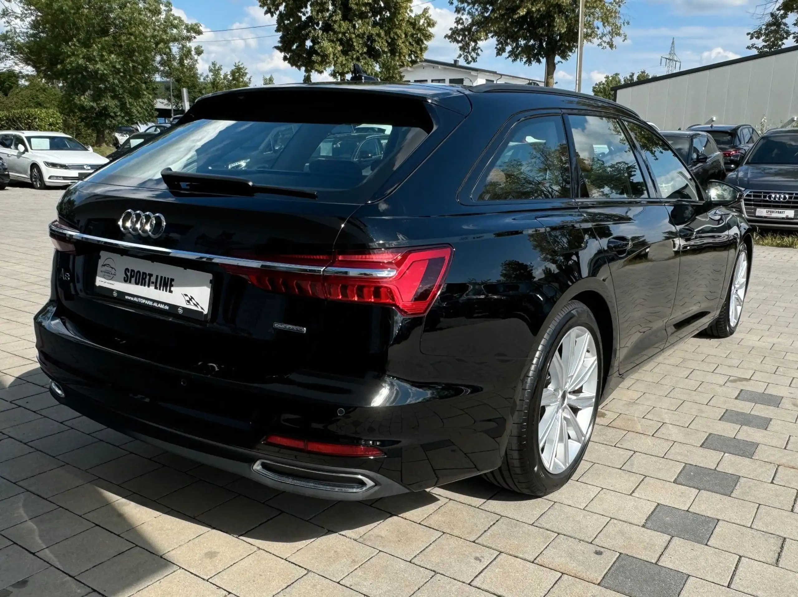 Audi - A6