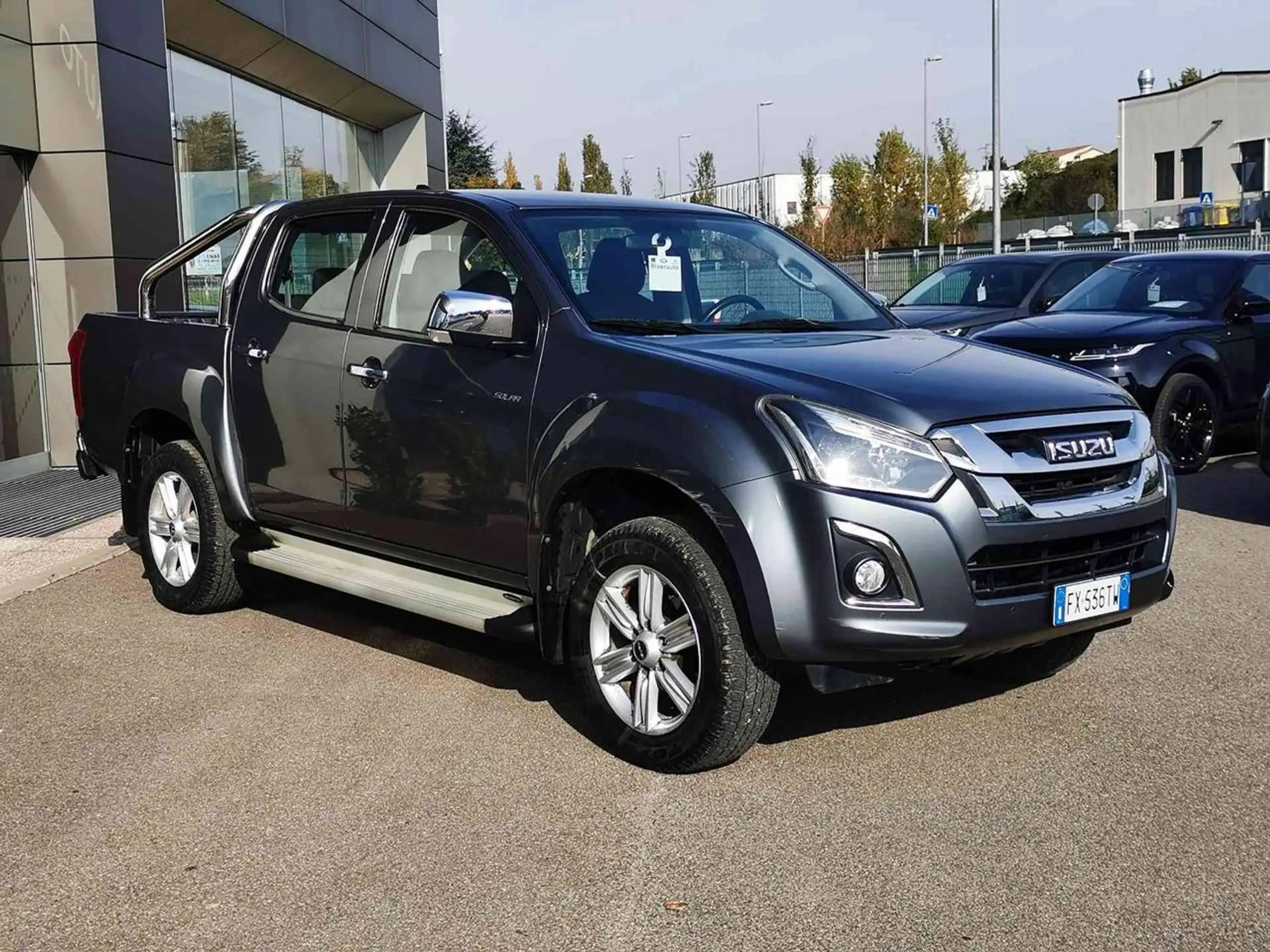 Isuzu - D-Max