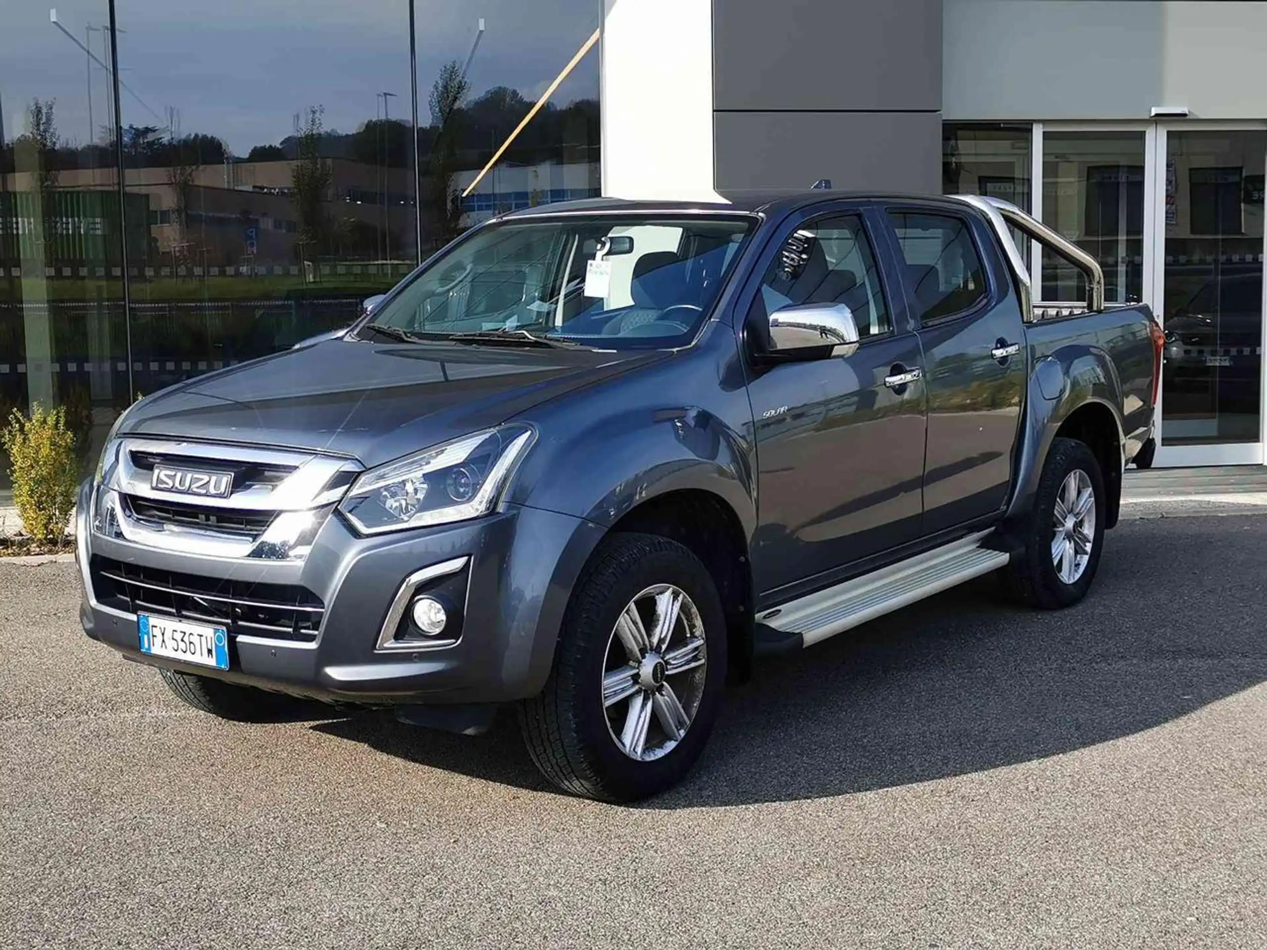 Isuzu - D-Max