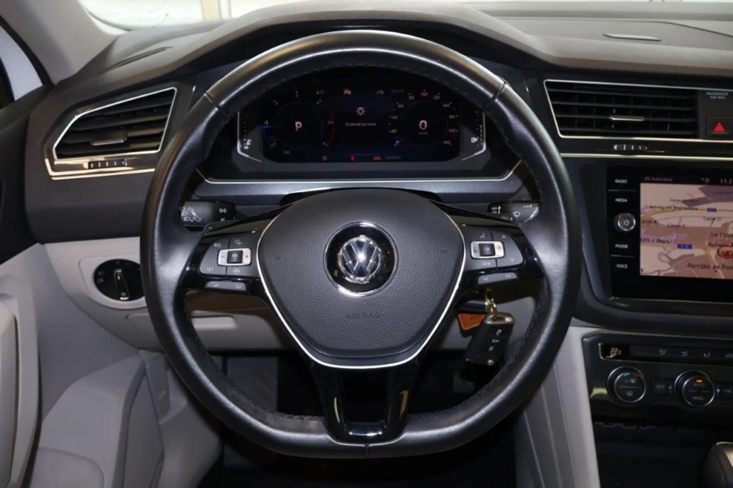 Volkswagen - Tiguan