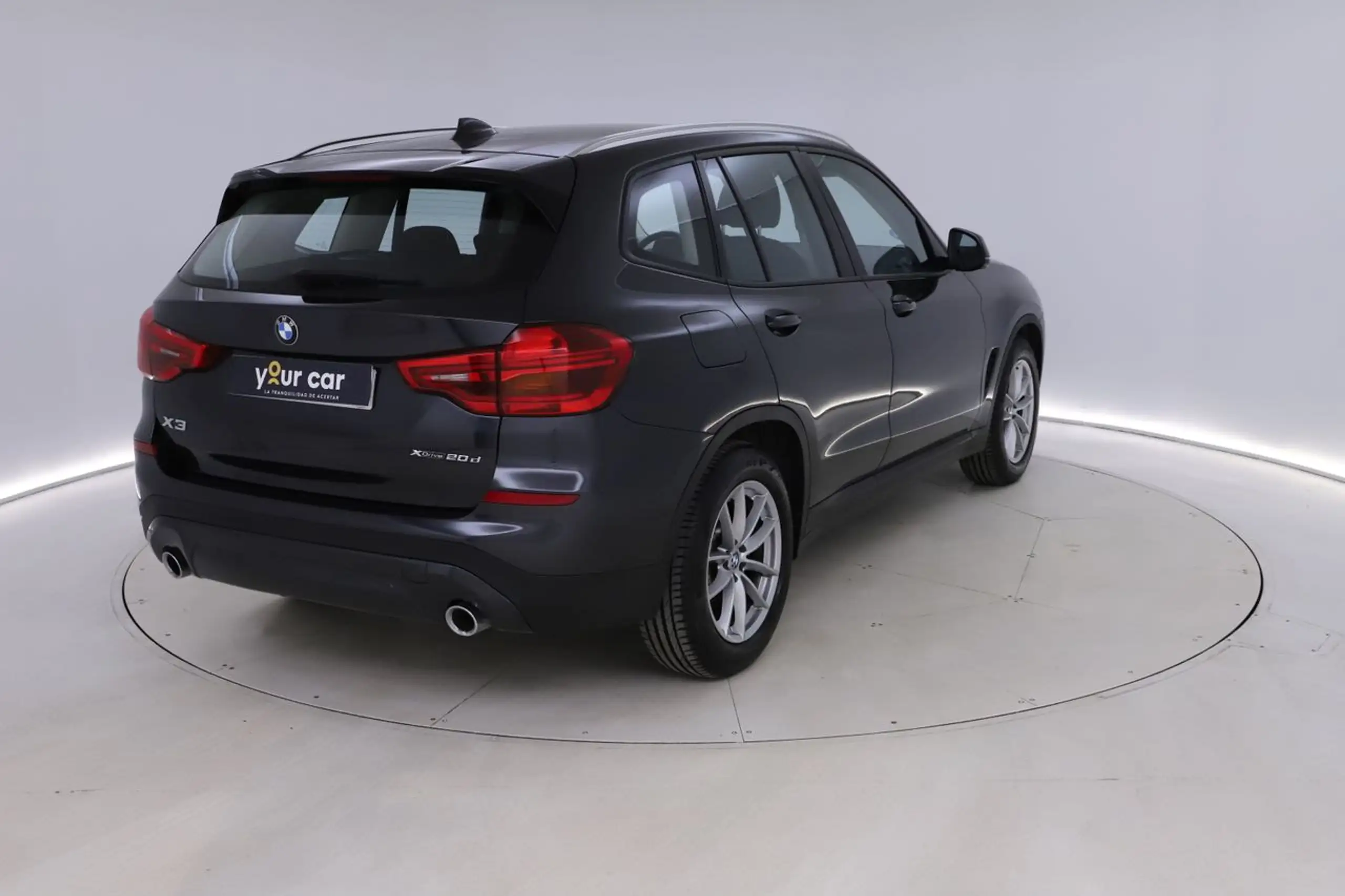 BMW - X3