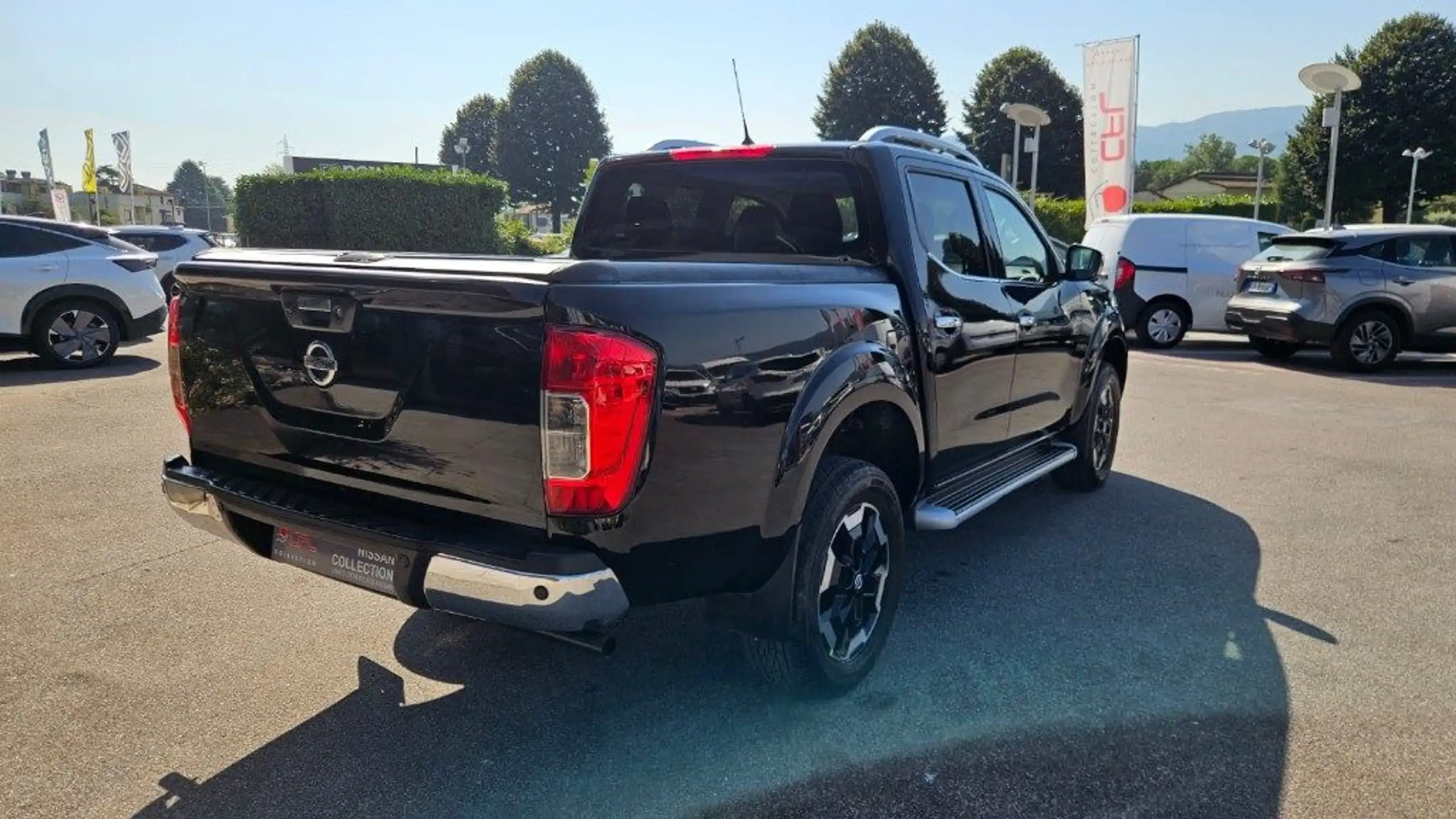 Nissan - Navara