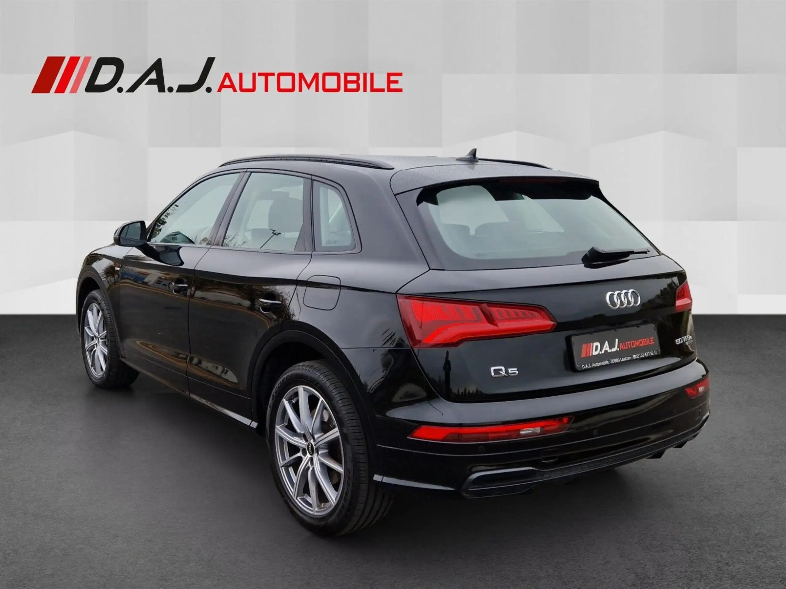 Audi - Q5