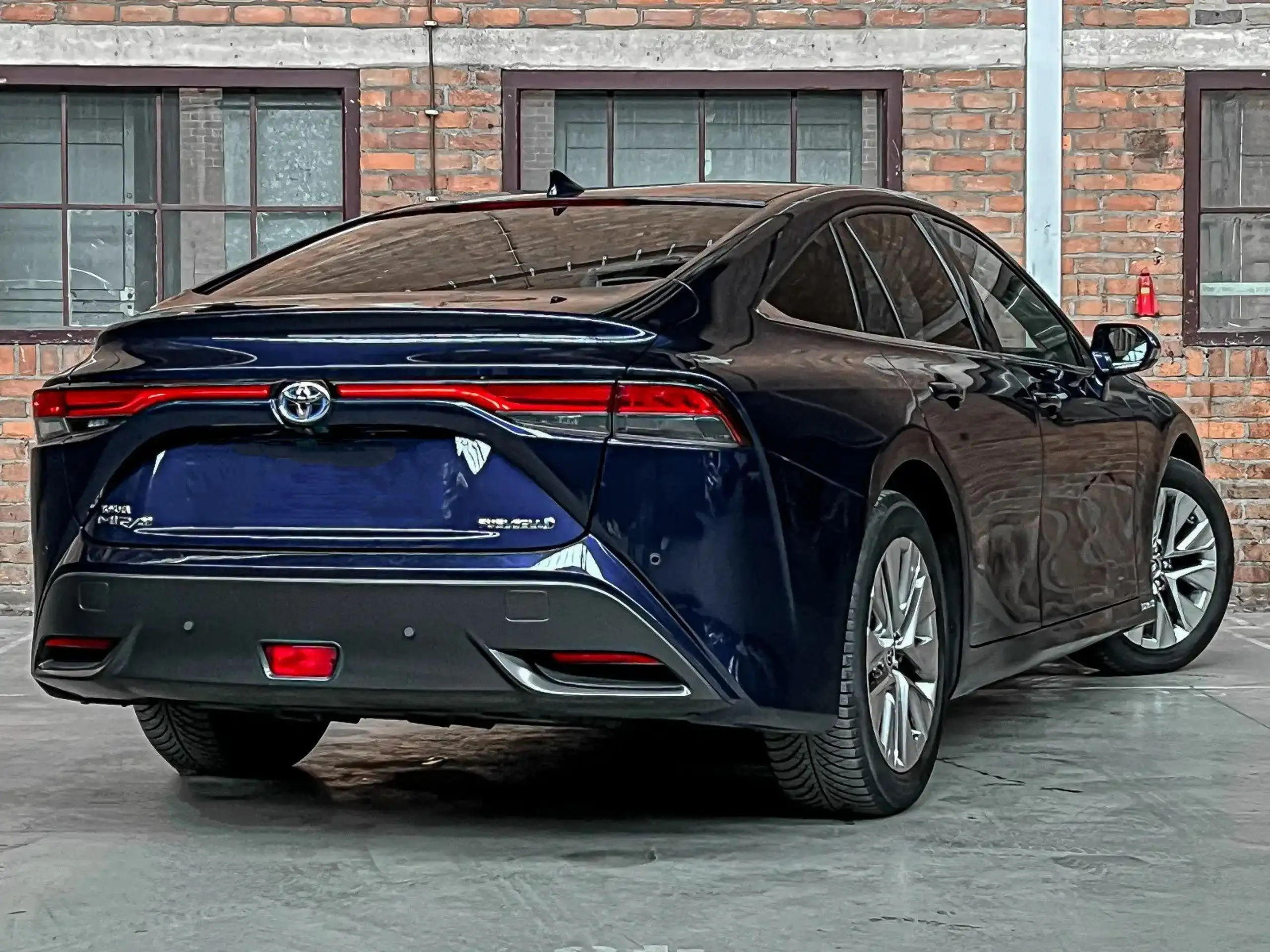 Toyota - Mirai